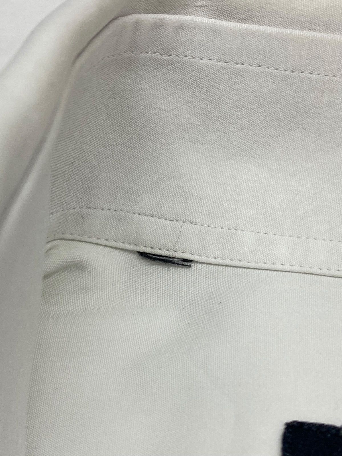 Gucci Vintage Gucci White Button Up Dress Shirt Rare Size US M / EU 48-50 / 2 - 18 Thumbnail