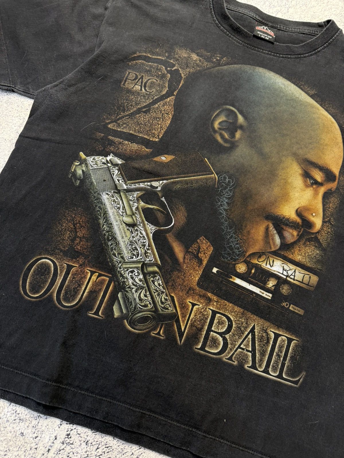 Vintage Vintage 2Pac Rap Tee Rock Tees 1996 Grail Very Rare Tee L Size US L / EU 52-54 / 3 - 7 Thumbnail