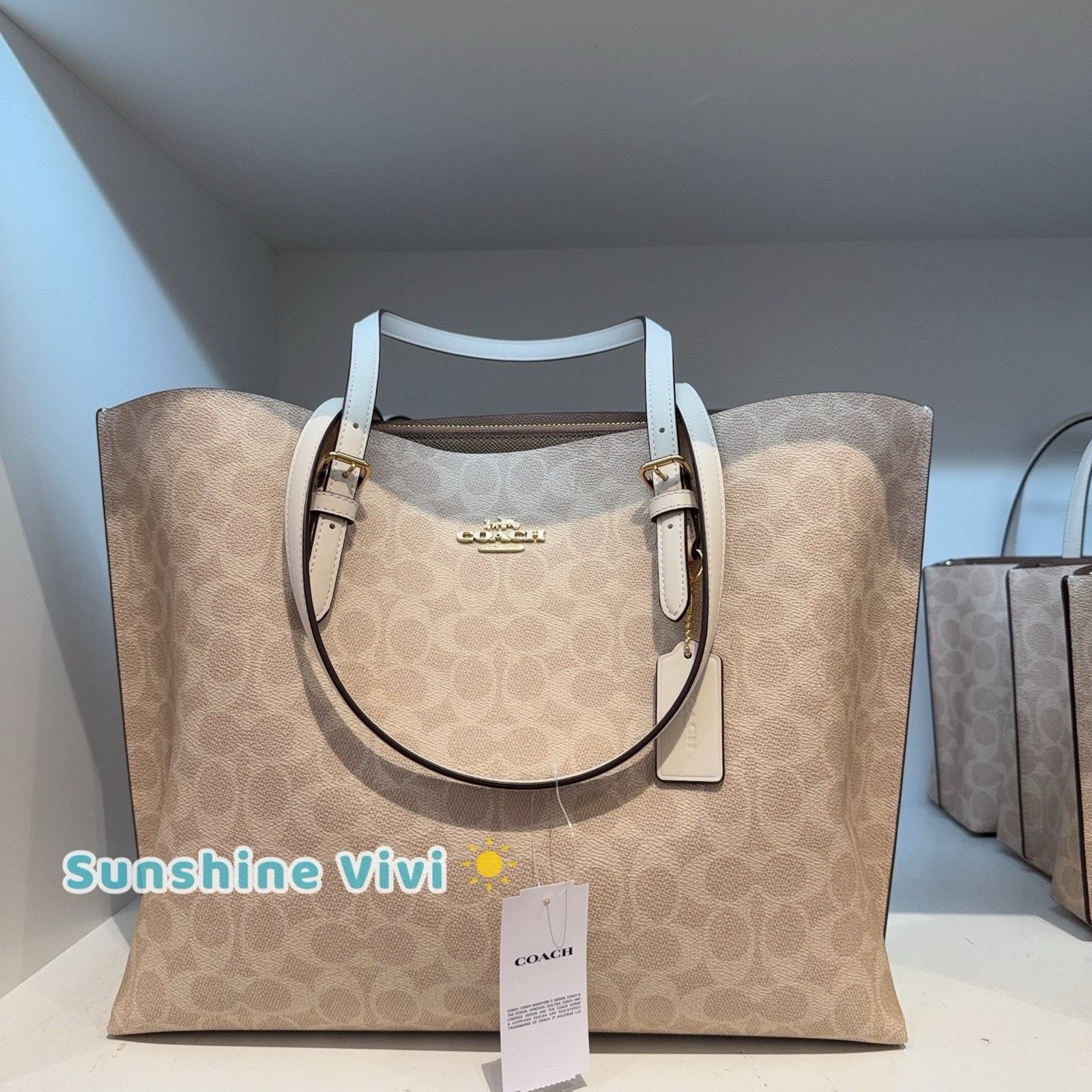 Coach NWT COACH Mollie Tote Large Signature CV967 Gold/Sand/Chalk Size ONE SIZE - 1 Thumbnail