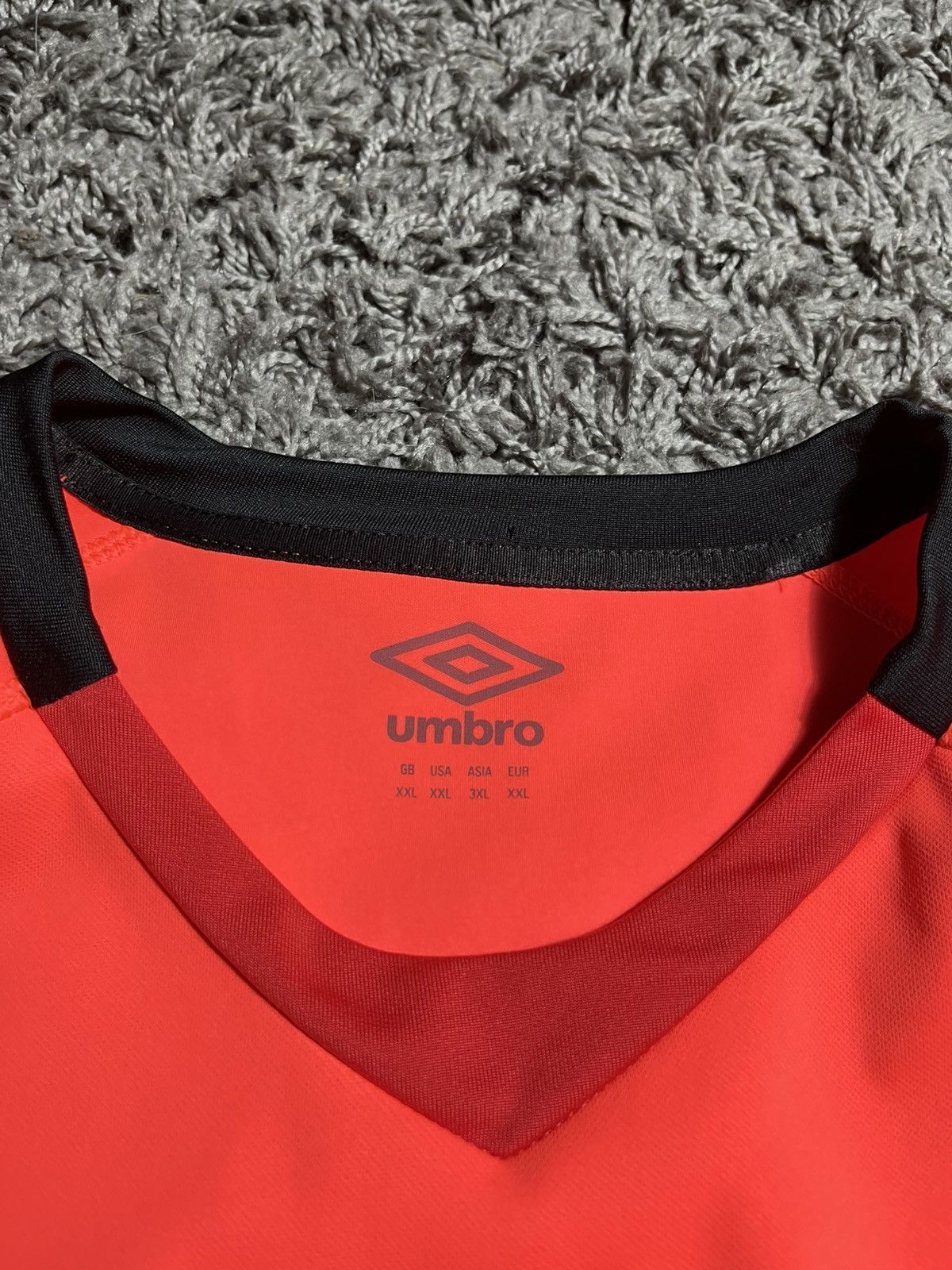 Umbro UMBRO ENGLAND REGBY 2021/22 TRAINING SOCCER JERSEY Size US XXL / EU 58 / 5 - 3 Thumbnail