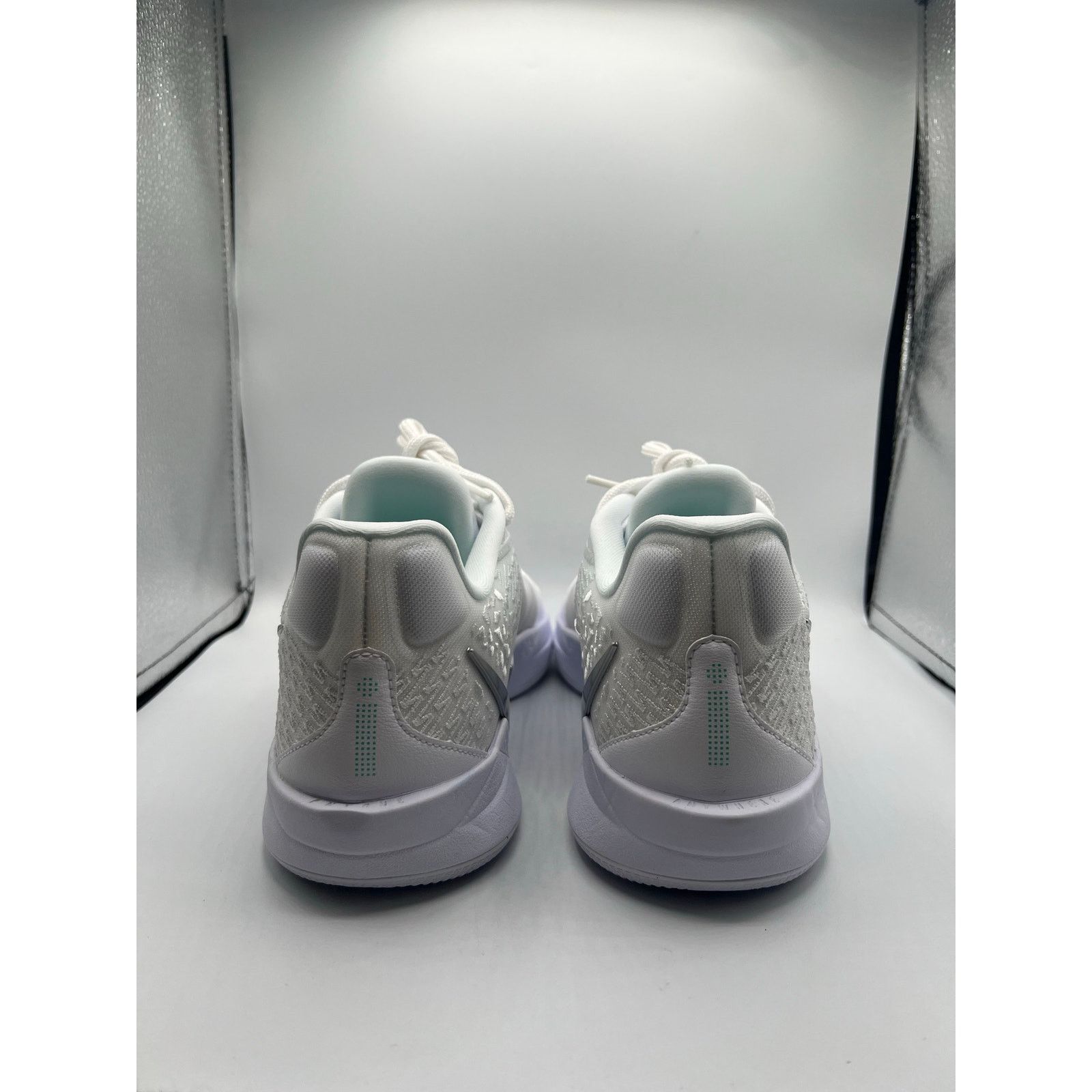 Nike Nike Sabrina 2 “White Noise” size 10.5 women’s Size US 10.5 / IT 40.5 - 4 Thumbnail