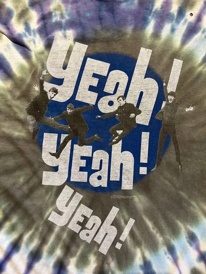 Band Tees Vintage The Beatles 1997 Yeah Yeah Yeah Tie Day Band T-Shirt Size US XL / EU 56 / 4 - 15 Thumbnail