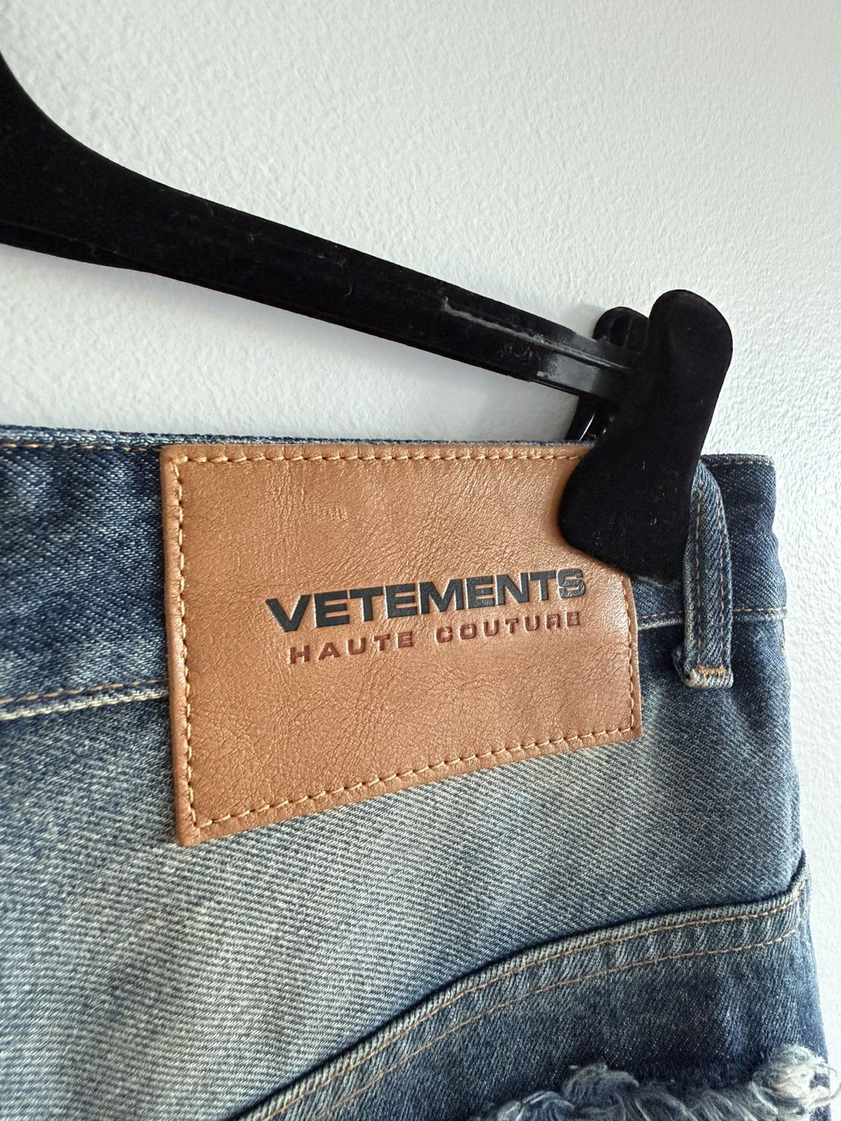Vetements *RARE* GVASALIA VETEMENTS DENIM BAGGY DISTRESSED SHORT Size US 36 / EU 52 - 8 Thumbnail
