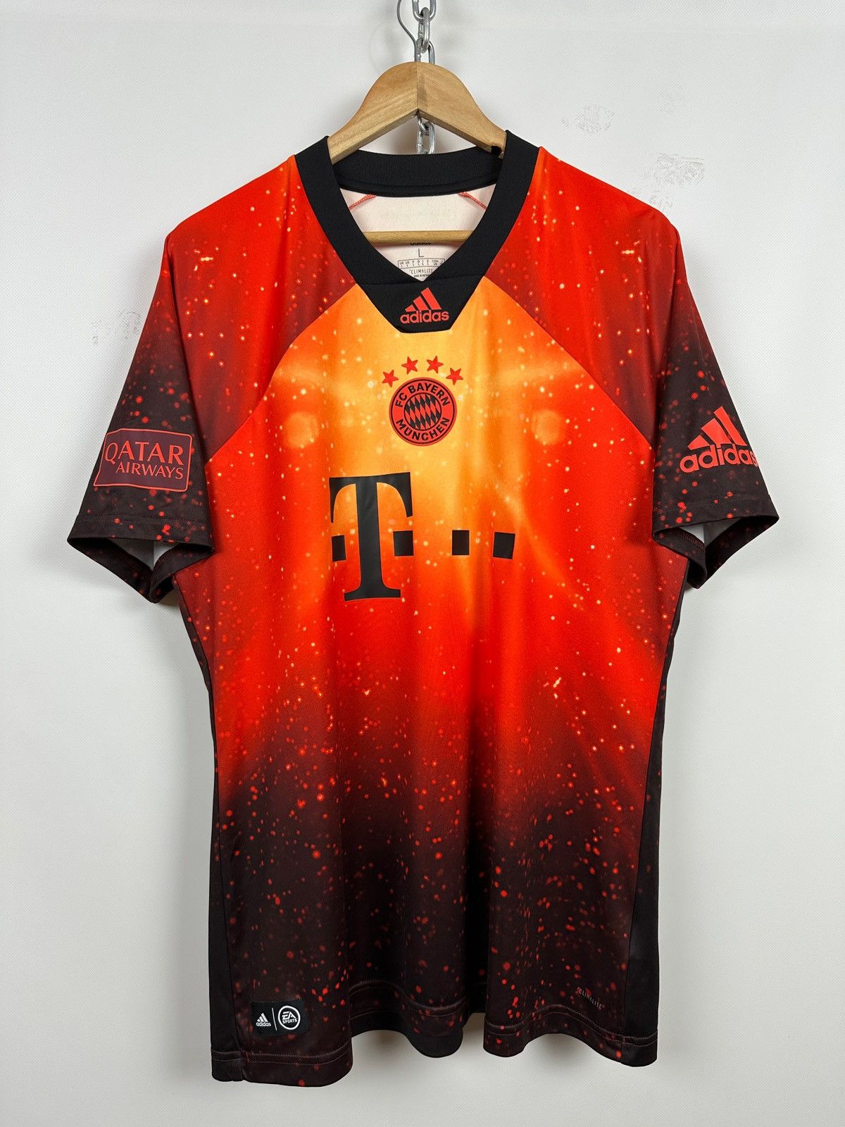 Adidas Adidas Bayern Munich Alaba #27 Special Kit Limited Edition Size US L / EU 52-54 / 3 - 1 Thumbnail
