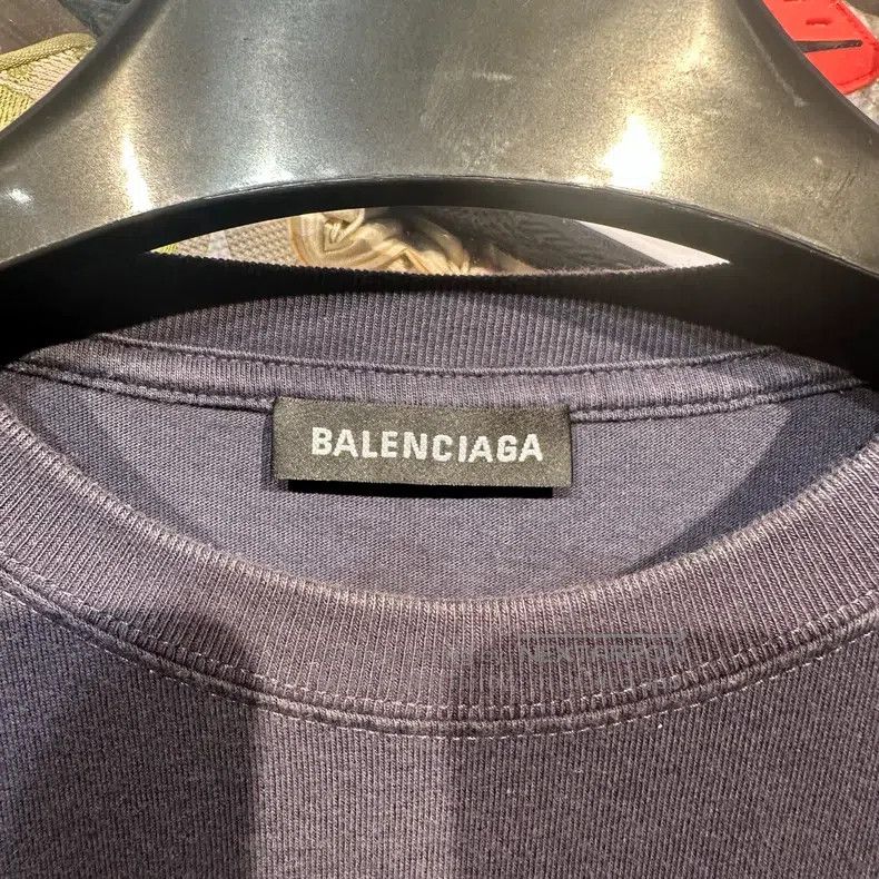 Balenciaga Balenciaga Coke Short Sleeve S Size US S / EU 44-46 / 1 - 4 Thumbnail