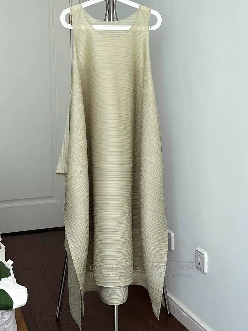 Issey Miyake Issey Miyake Yellow Dress Size L / US 10 / IT 46 - 2 Thumbnail