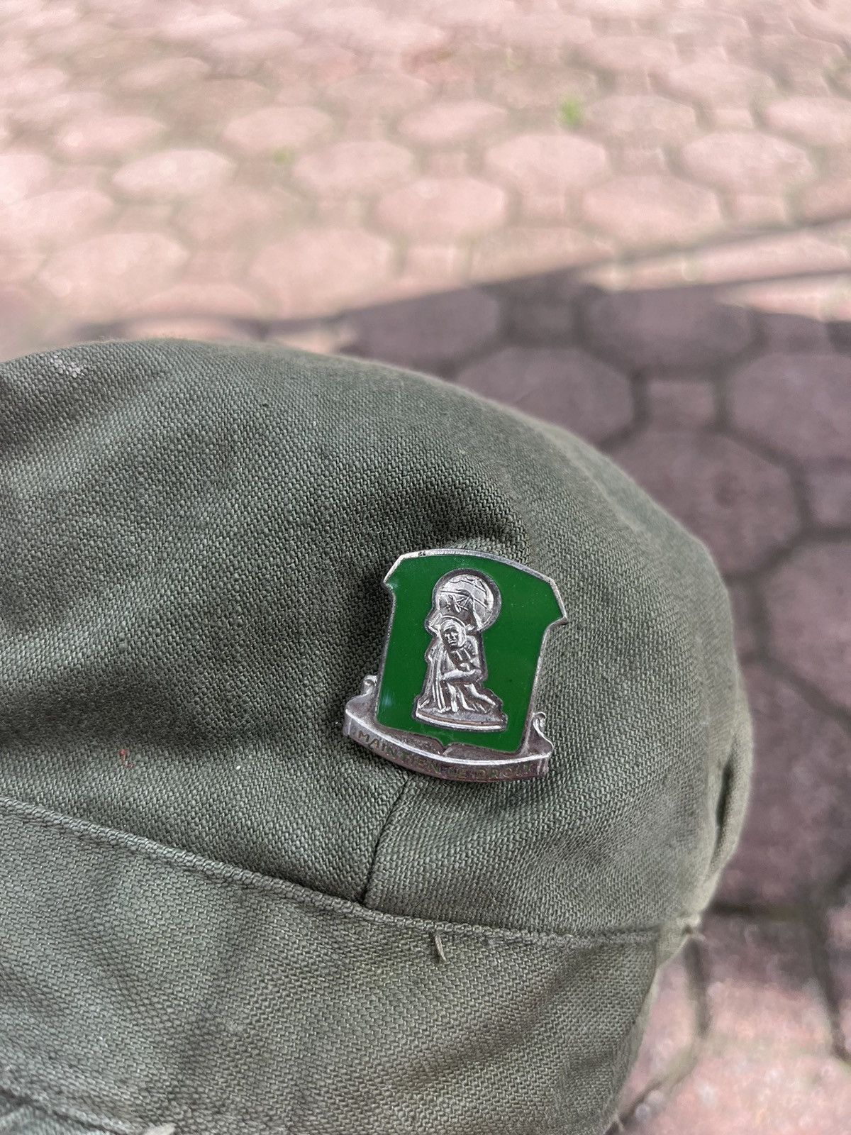 Vintage Vintage WW2 Military Hat Stylish Unique Pinned Size ONE SIZE - 4 Thumbnail