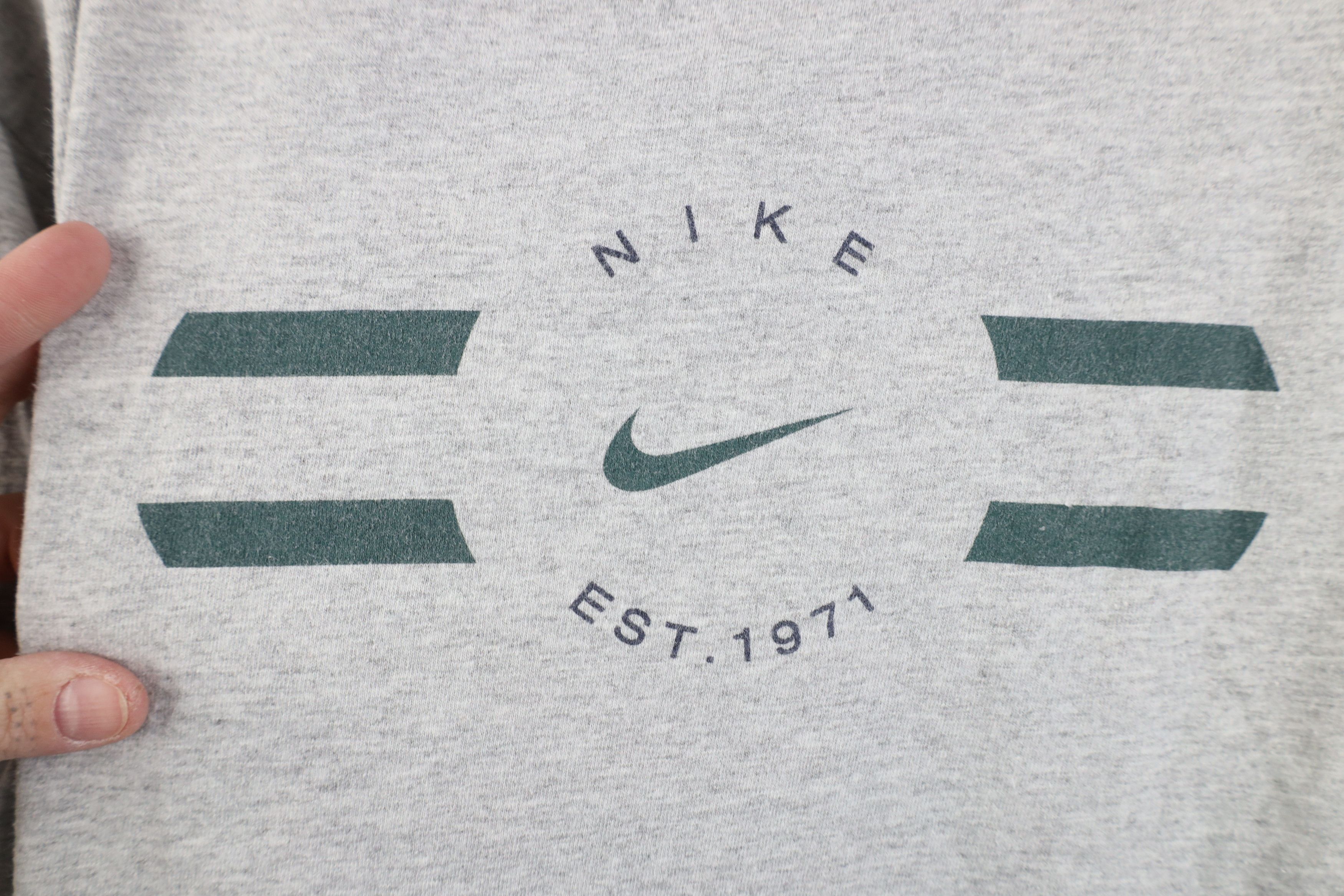Nike Vintage 90s NIke Travis Scott Center Swoosh T-Shirt Gray Size US L / EU 52-54 / 3 - 4 Thumbnail