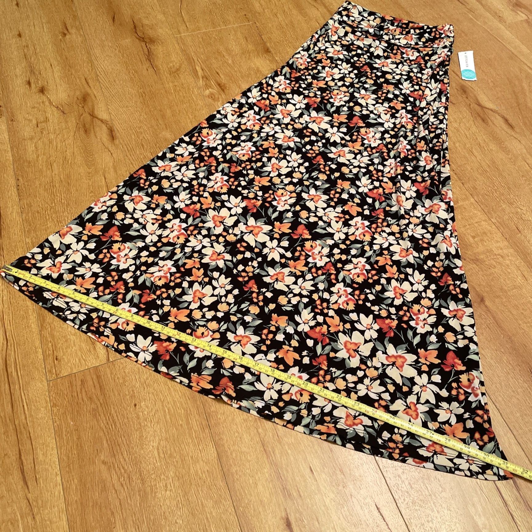 Vintage VINTAGE? None. Sorry, skip. Size 26" / US 2 / IT 38 - 4 Thumbnail