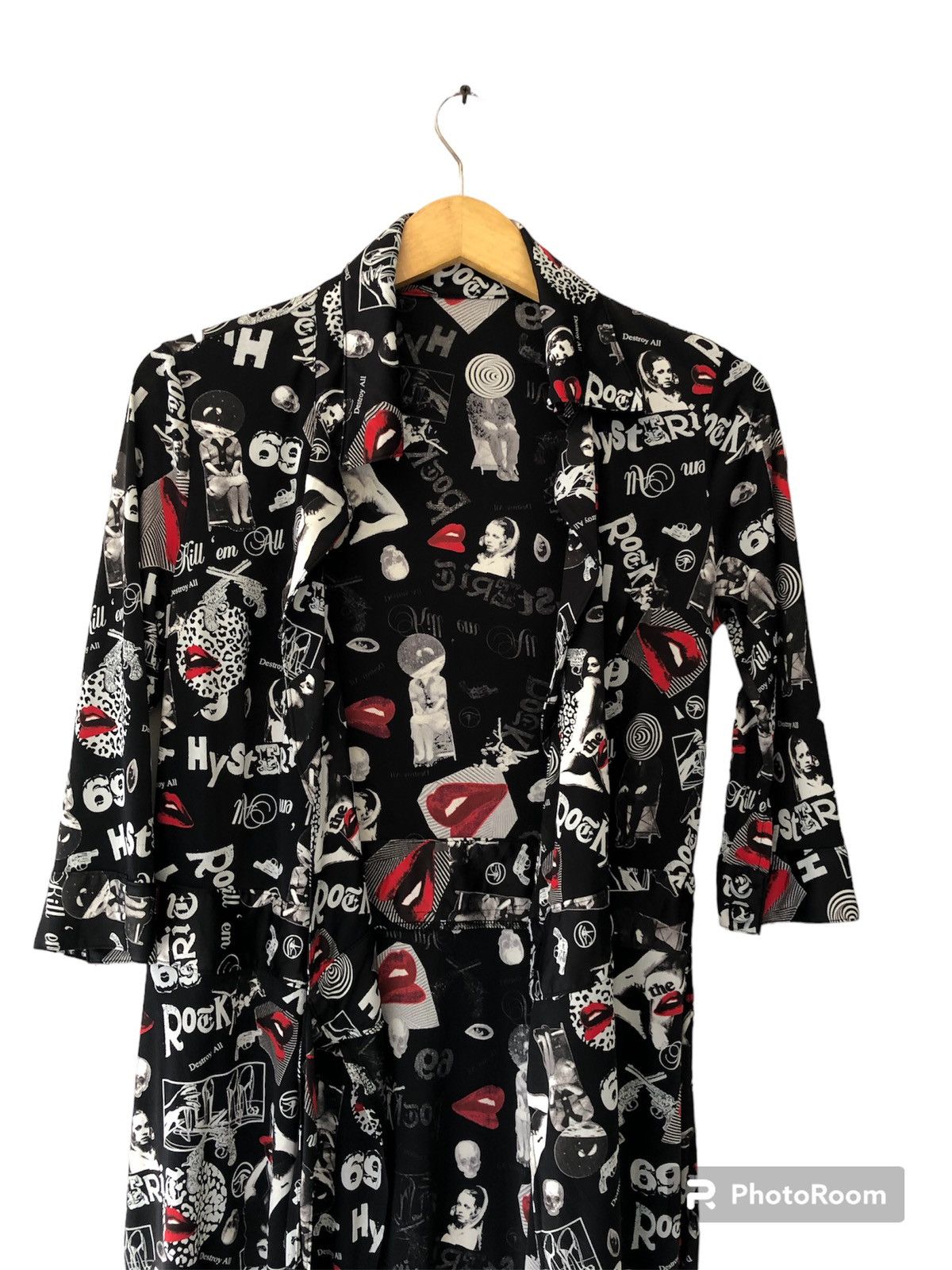 Hysteric Glamour × Japanese Brand × Le Grande Bleu (L.G.B.) 🔥RARE🔥 HYSTERIC GLAMOUR FULL PRINT KIMONO Size ONE SIZE - 5 Thumbnail
