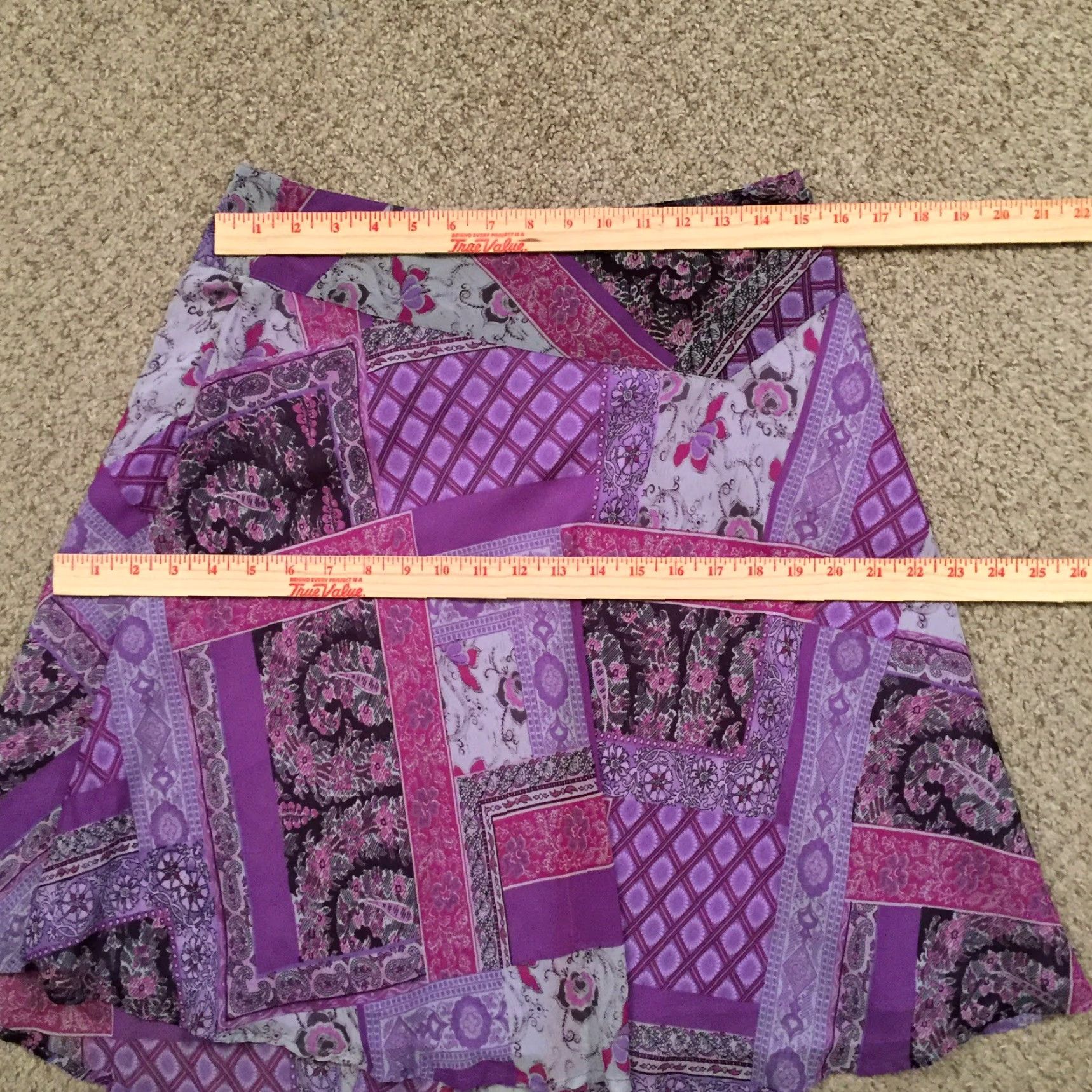 Vintage B. Moss Skirt Knee Length A-Line Purple 6 Geometric Lightweight Lined Polyester Womens Regular Zip Closure Size 28" / US 6 / IT 42 - 3 Thumbnail