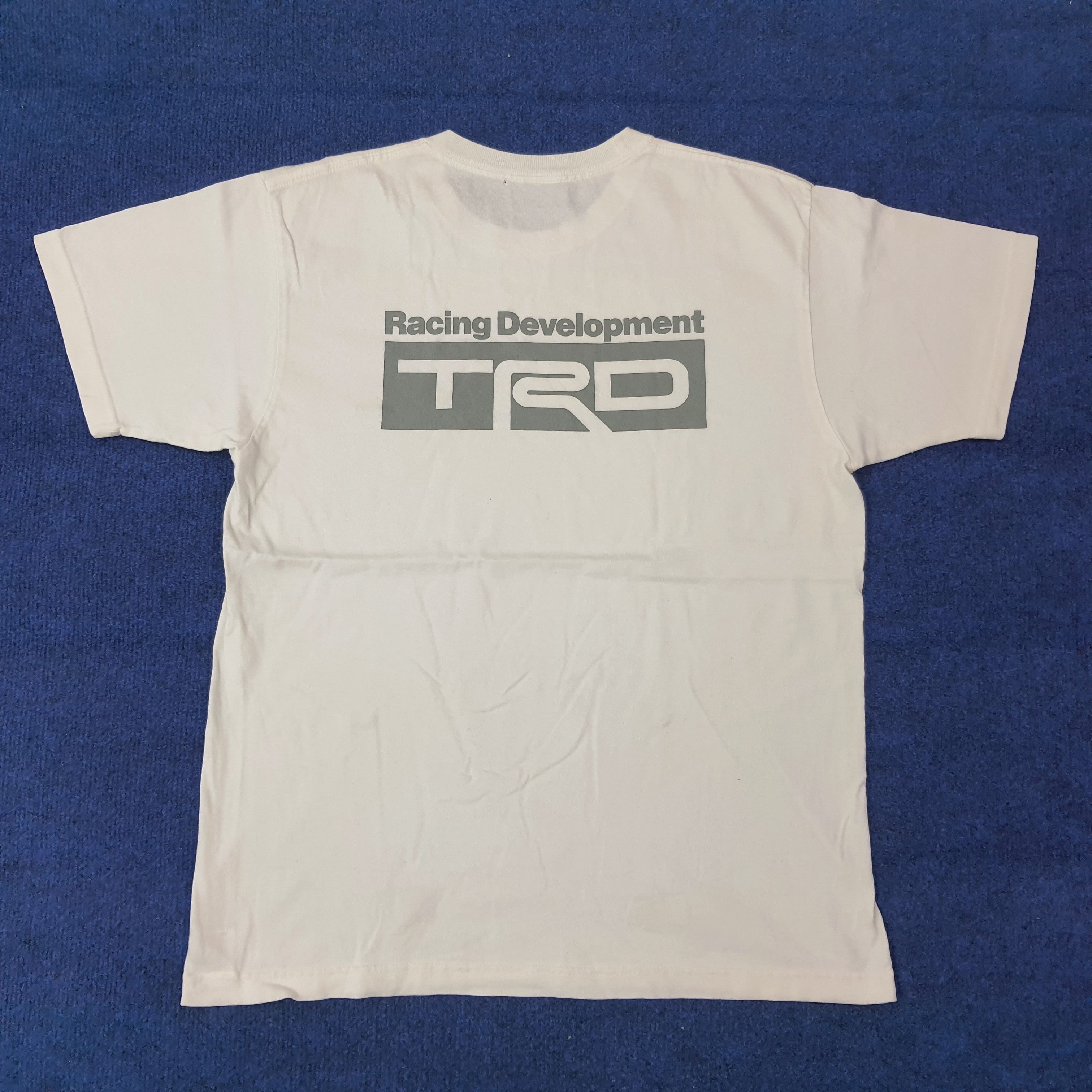 Vintage TRD Toyota Racing Motorsports Tshirt C267N24
