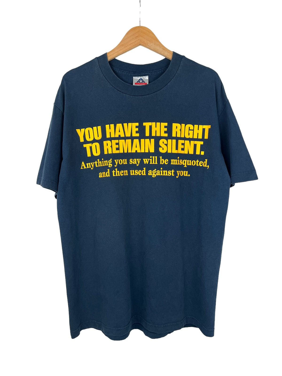 Vintage Vintage Y2K Statement Tee Size US L / EU 52-54 / 3 - 1 Thumbnail