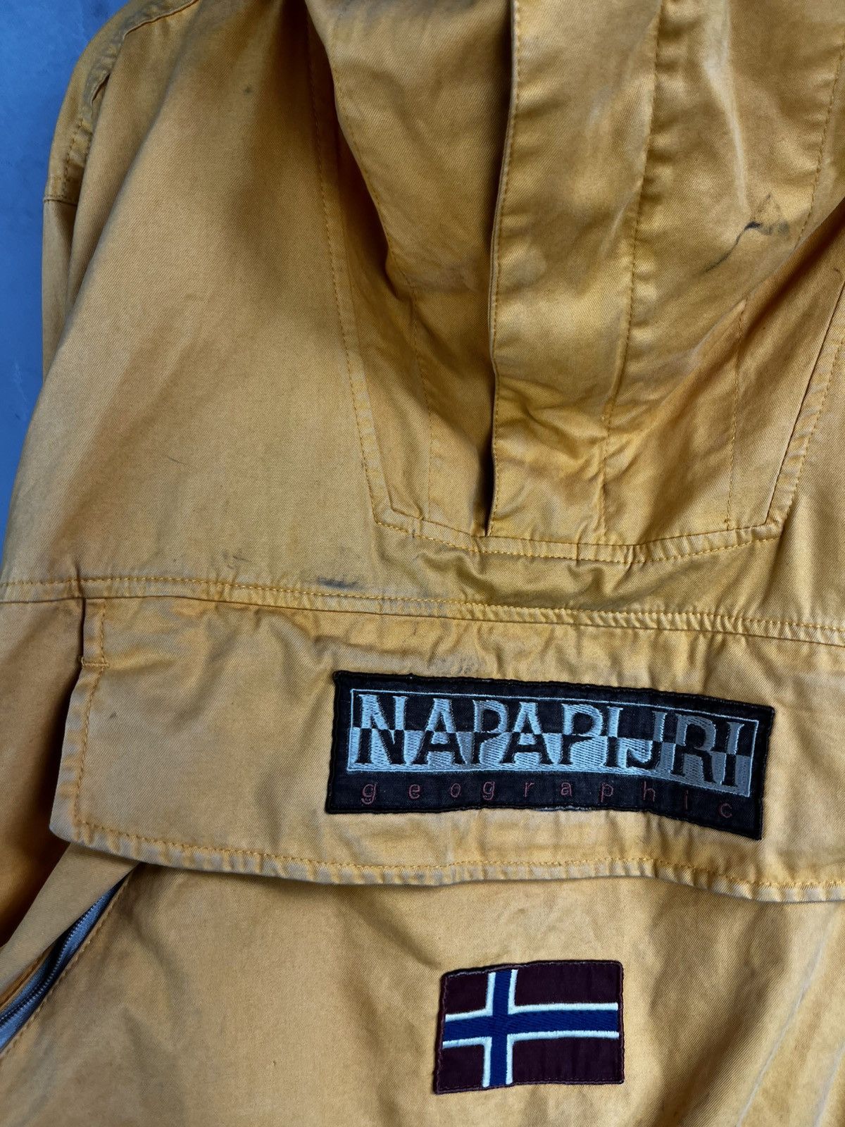 Napapijri napapijri anorak vintage jacket 90s size L Size US L / EU 52-54 / 3 - 11 Thumbnail