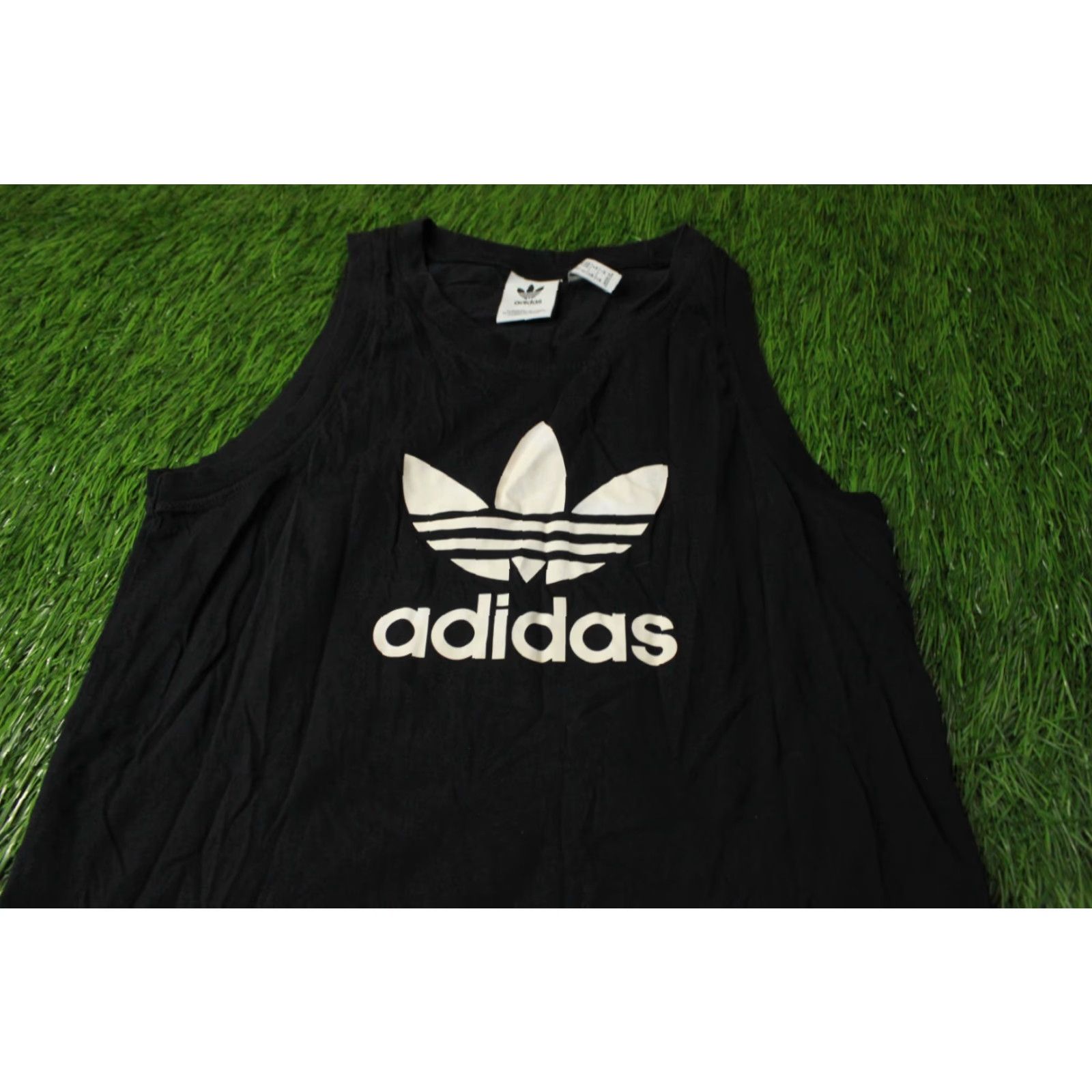 Adidas ADIDAS ORIGINAL 2018 MEN CASUAL VEST SLEEVELESS SHIRT T-SHIRT JERSEY SIZE M Black Logo Solid 2010s Mens Size US M / EU 48-50 / 2 - 2 Thumbnail