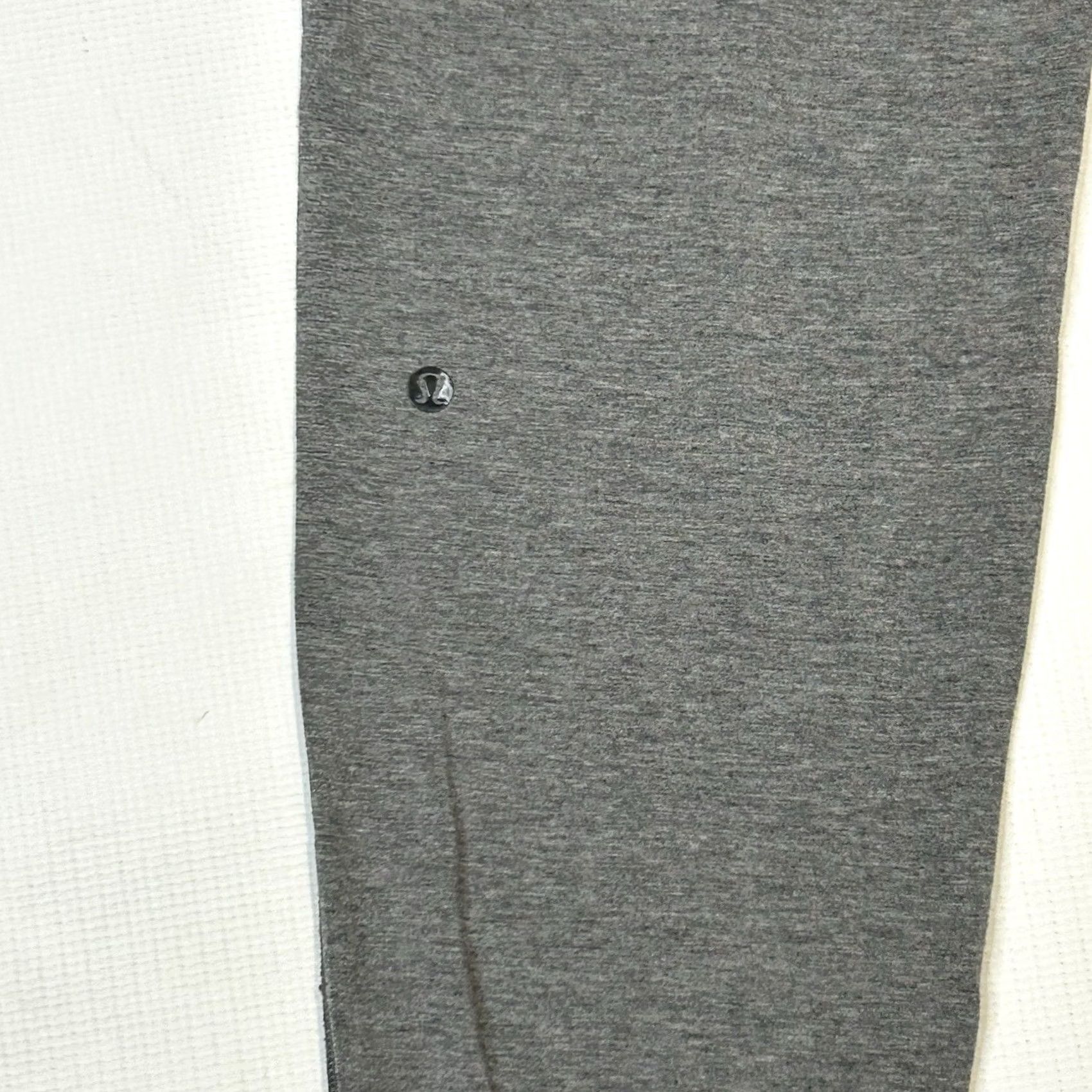 Lululemon Lululemon Pants Women’s Size 4 Light Gray Joggers Active Sweatpants Size 27" / US 4 / IT 40 - 3 Thumbnail