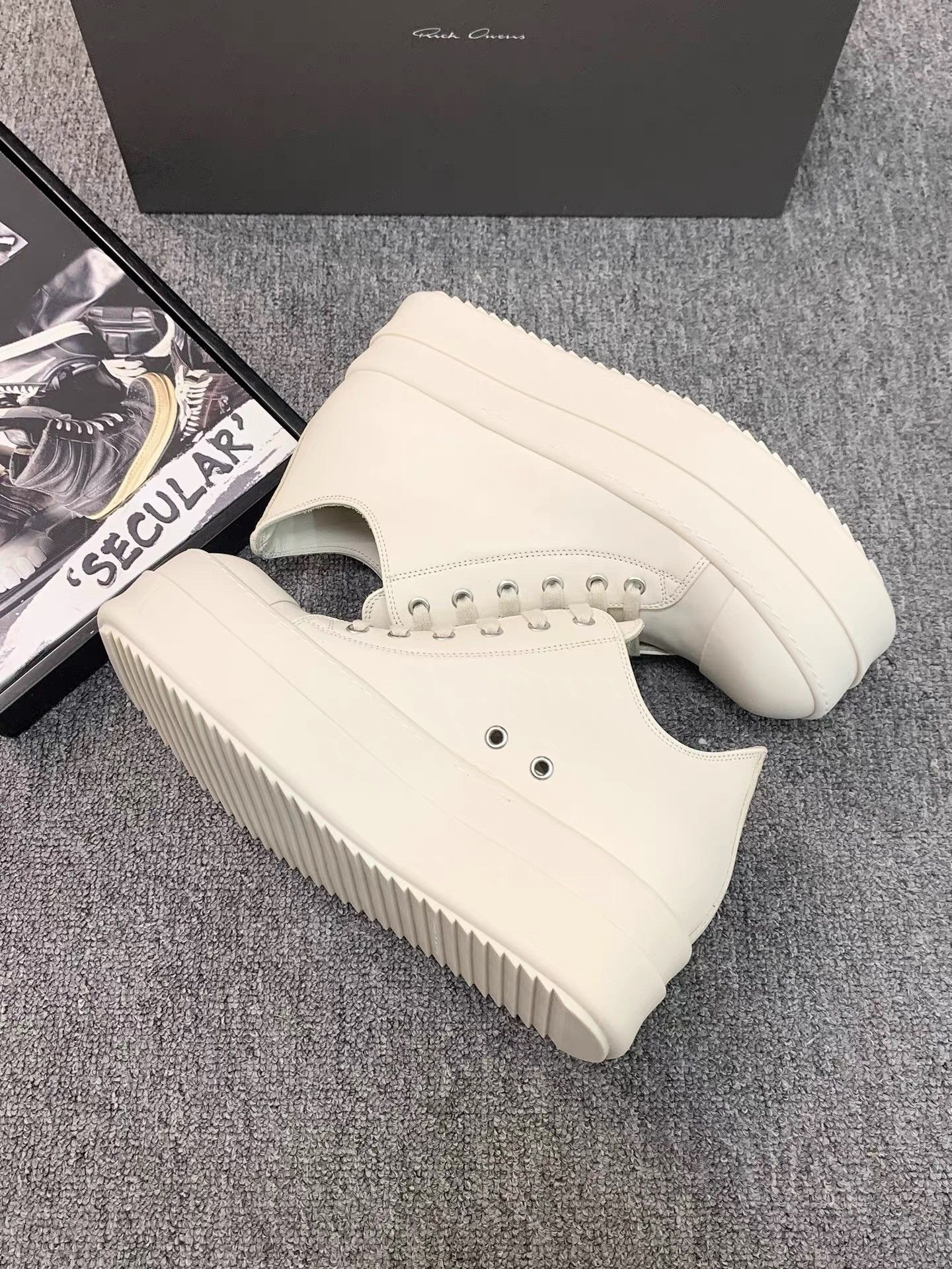 Rick Owens Rick Owens 25SS Pure White Thick Sole Big Converse K34 Size US 6 / IT 36 - 6 Thumbnail