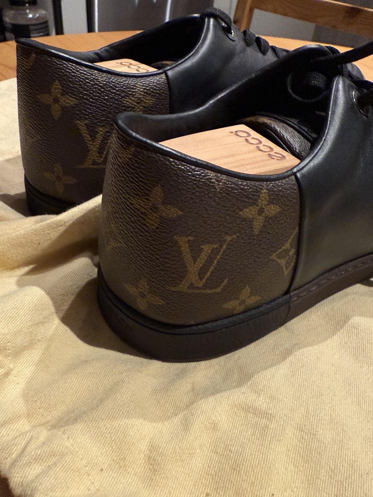 Louis Vuitton Louis Vuitton Sneakers Size US 11.5 / EU 44-45 - 3 Thumbnail