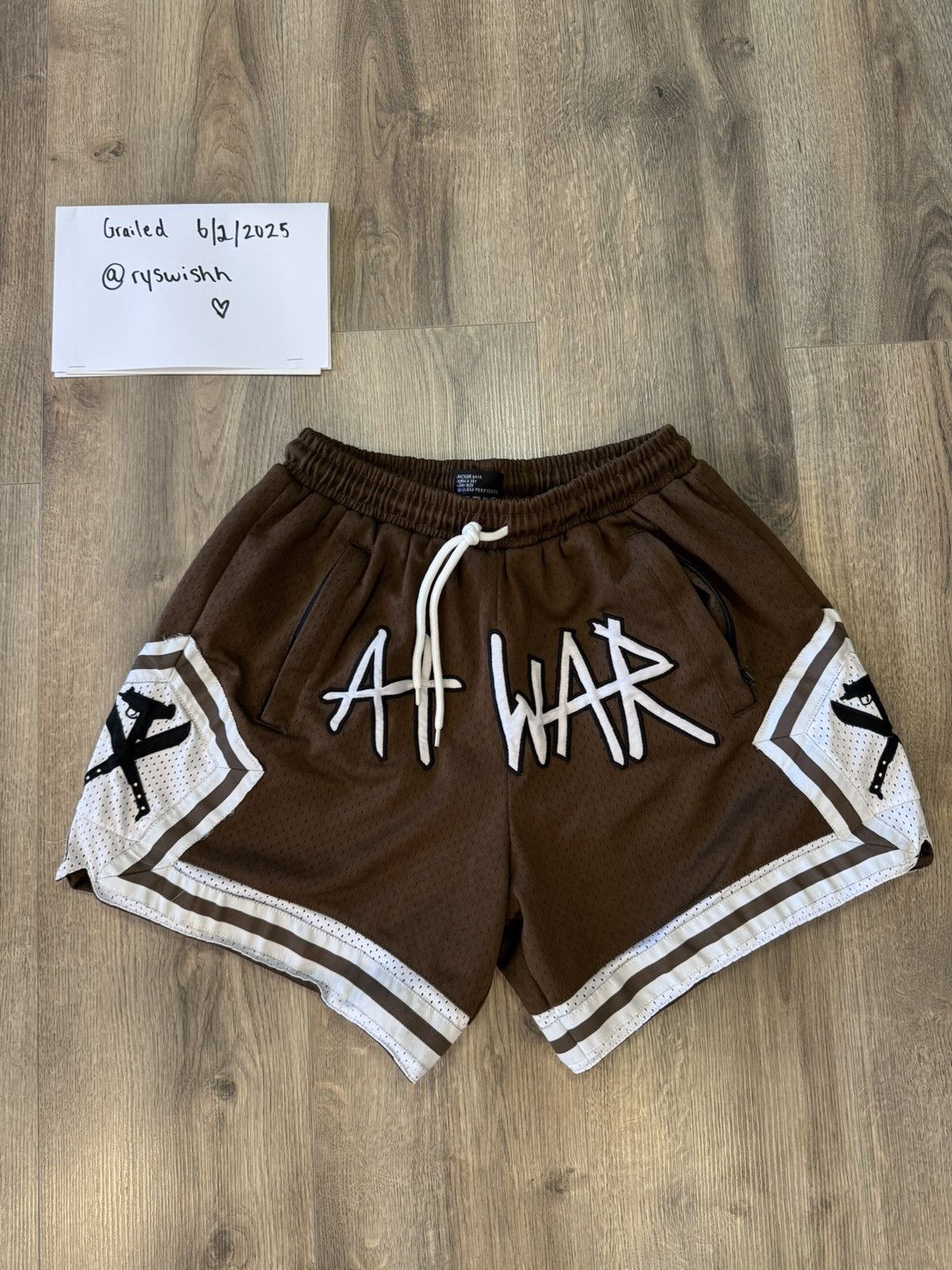 Other At War Streetwear Eric Emanuel Lookalike Mesh Short Size US 30 / EU 46 - 1 Thumbnail