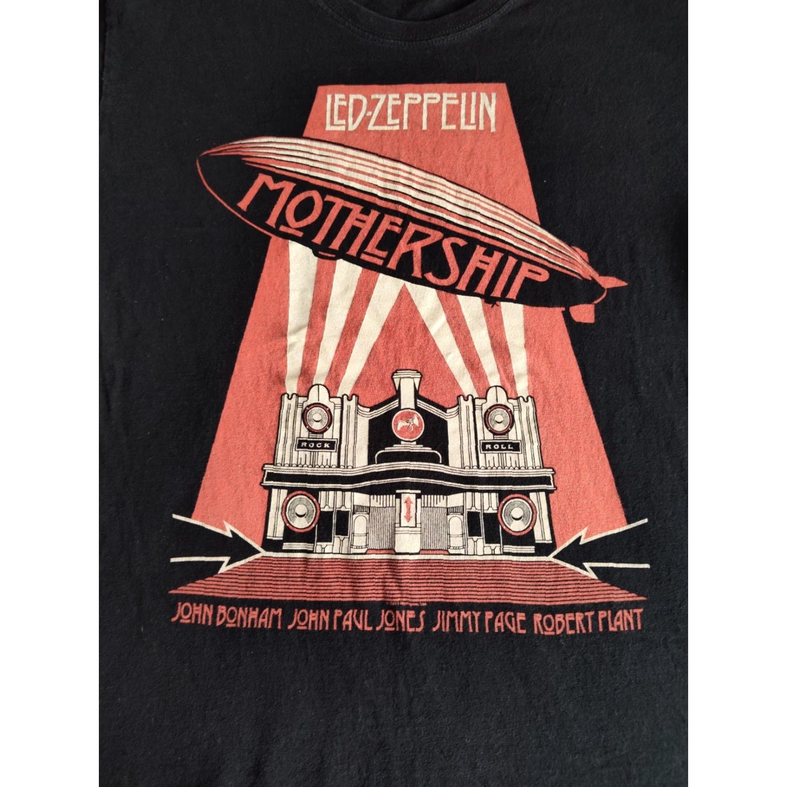 Anvil VINTAGE Anvil Mythgem Led Zeppelin Mothership T Shirt SHIRT Adult Large Black Graphic Tee 2011 Mens Size US L / EU 52-54 / 3 - 2 Thumbnail