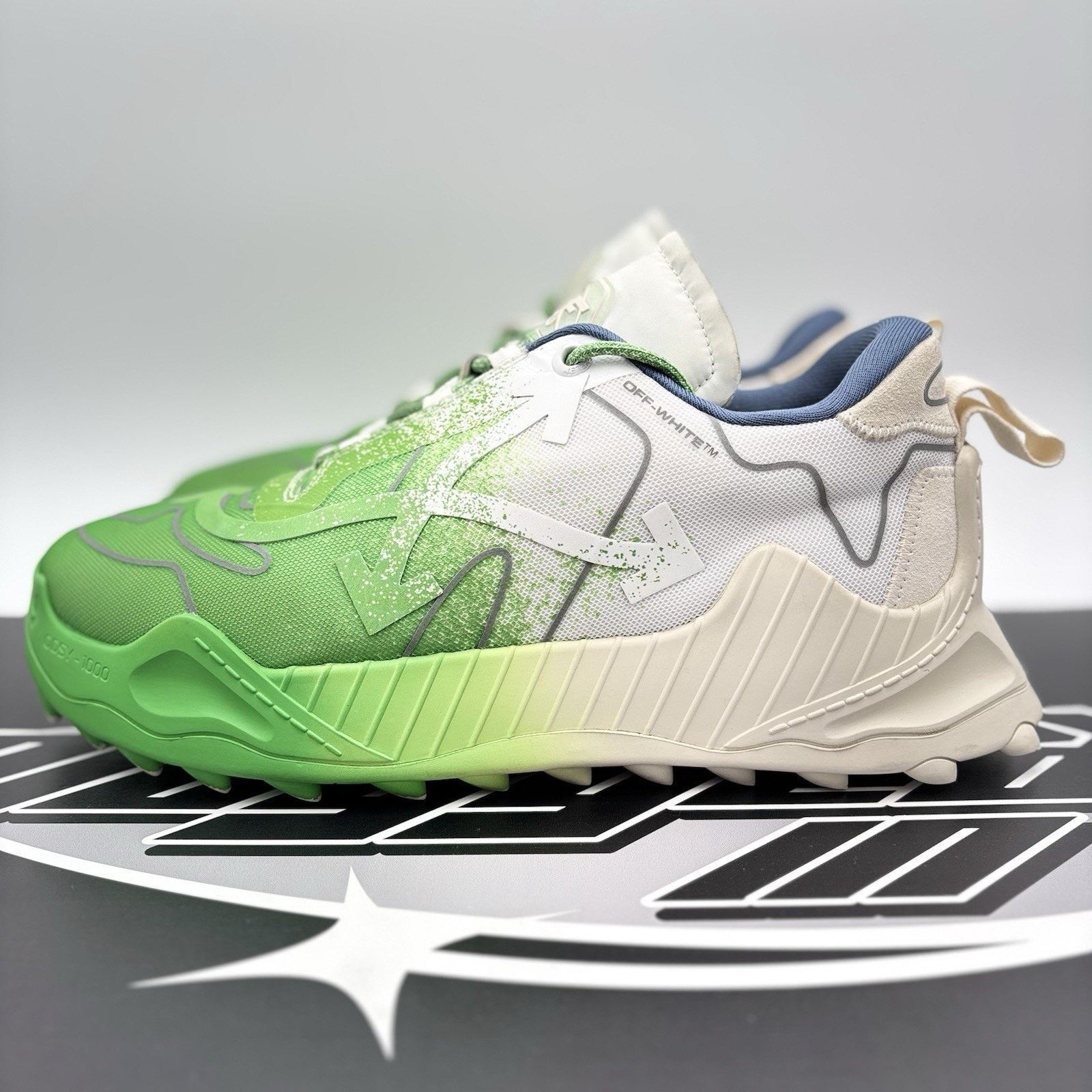Off-White Off-White ODSY-1000 ' White, Green Spray Paint ' | GREAT! Size US 12 / EU 45 - 1 Thumbnail