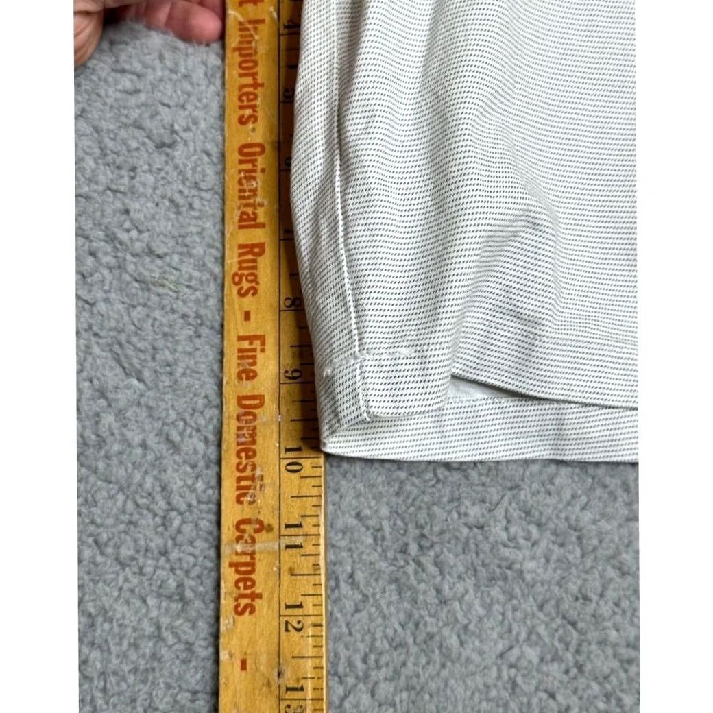 Old Navy Old Navy Shorts Mens 42 White Dotted Ultimate Slim Built-In Flex Khaki Chino NEW Shirt Mens Slim Shorts White Dotted Khaki Old Navy Casual Mens 42 Size US 42 / EU 58 - 7 Thumbnail