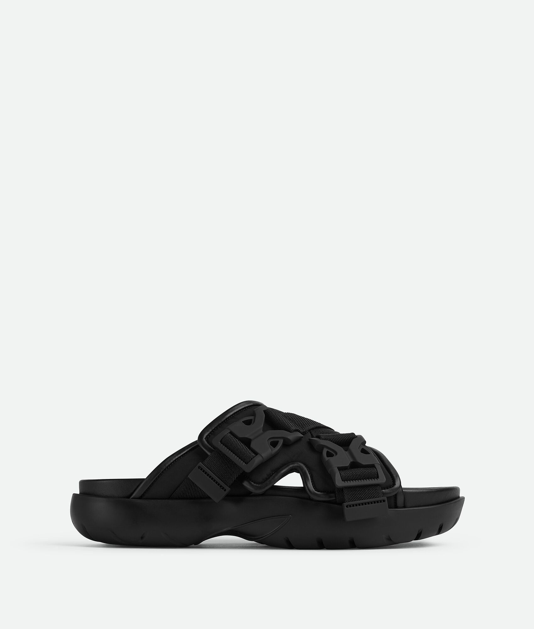 o1w1db10225 Snap Slide Sandals in Black