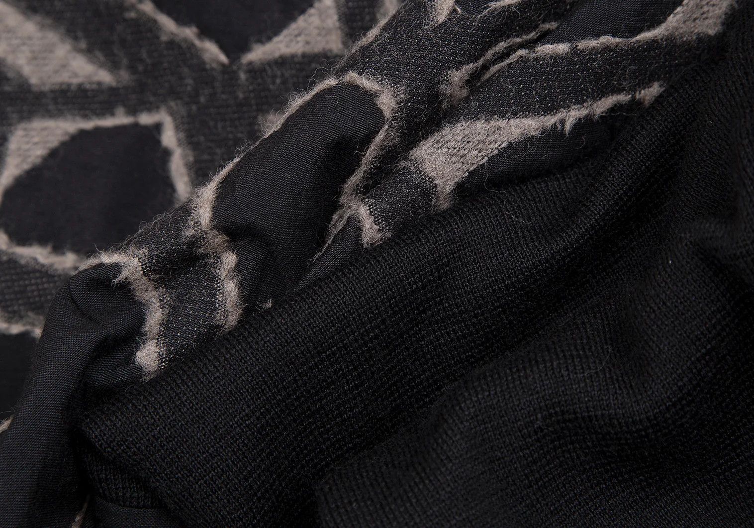 Issey Miyake Cut Jacquard Design Tapered Pants in Black/Gray Size US 36 / EU 52 - 13 Thumbnail