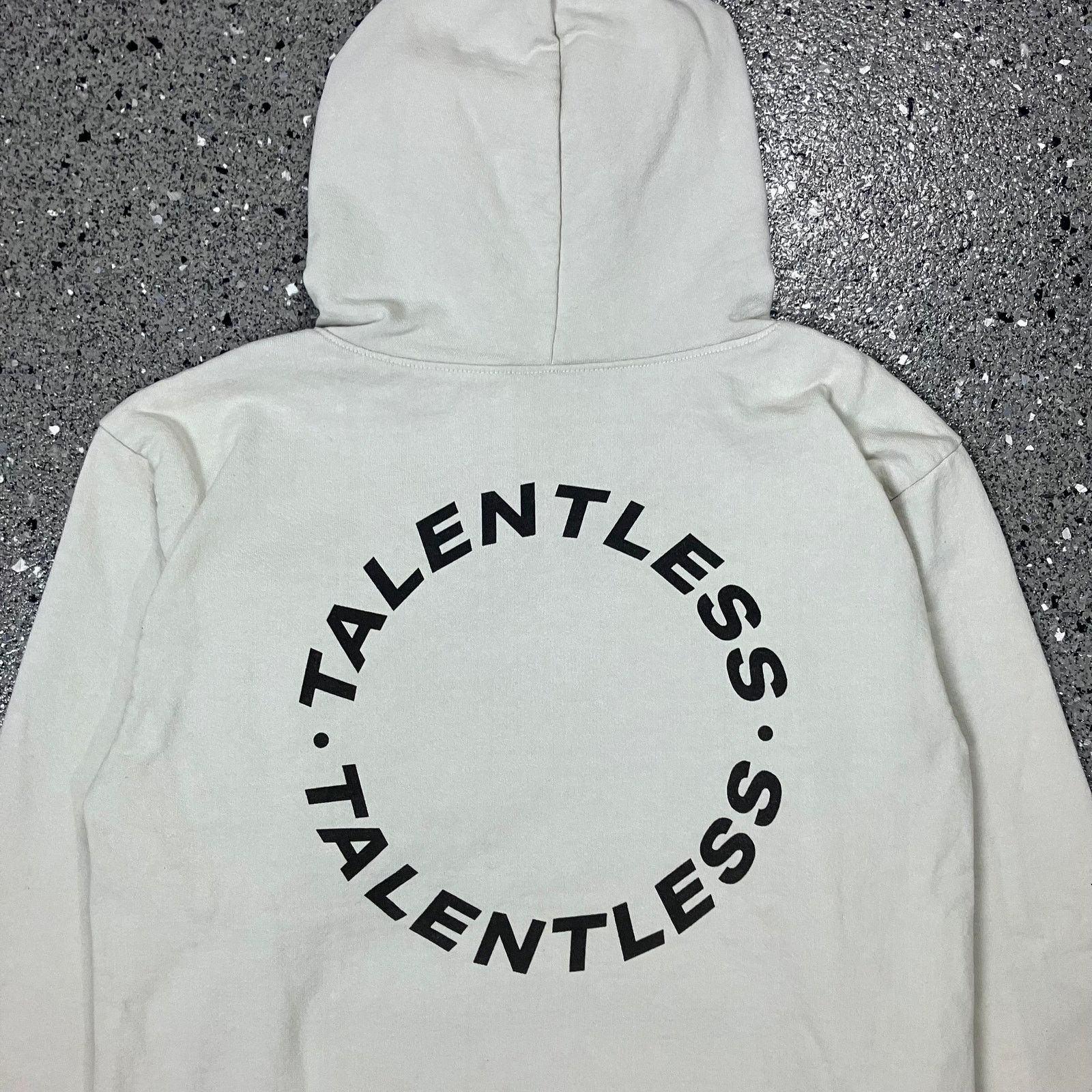 Talentless Talentless by Scott Disick High Quality Hoodie Size US M / EU 48-50 / 2 - 4 Thumbnail