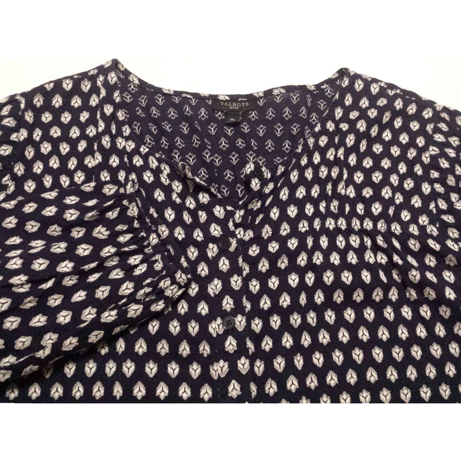 Talbots Talbots Shirt Geometric Button-Front 3/4 Sleeve Blue Round Neck Petite Medium Womens Size M / US 6-8 / IT 42-44 - 2 Thumbnail