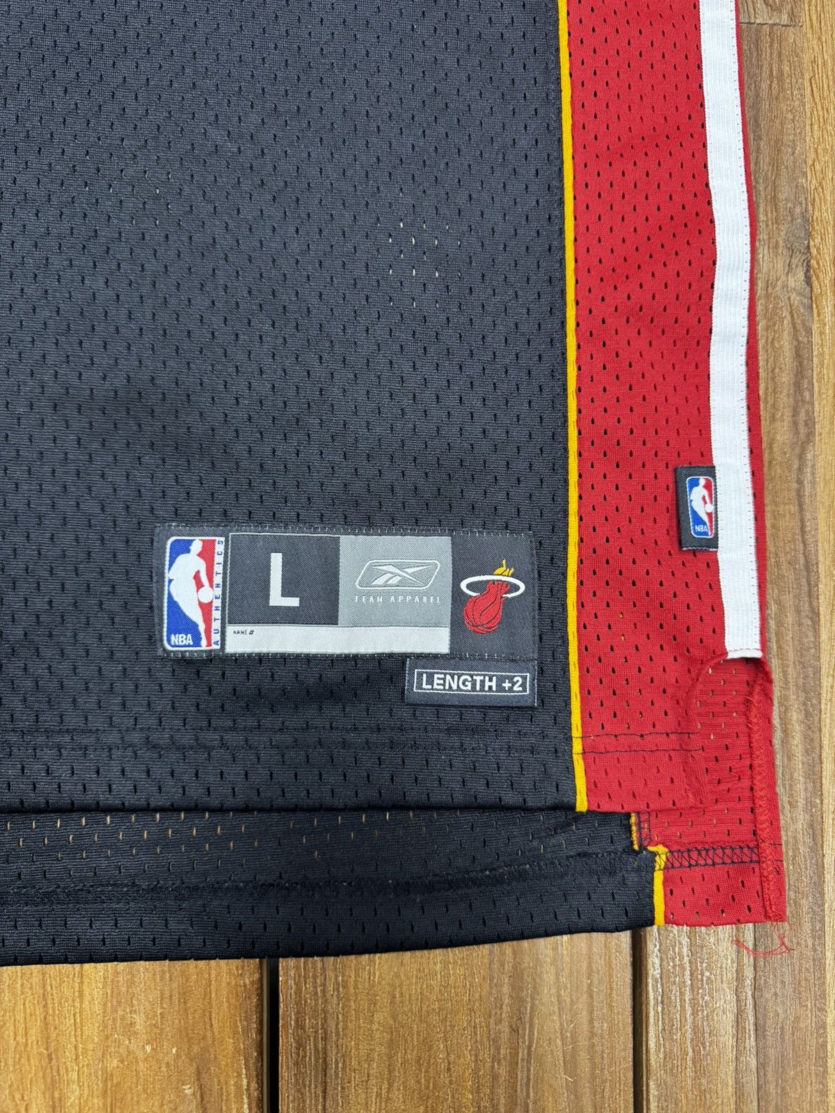 Reebok Vintage Reebok Shaquille O’Neal Miami Heat #32 NBA Jersey Size US L / EU 52-54 / 3 - 2 Thumbnail