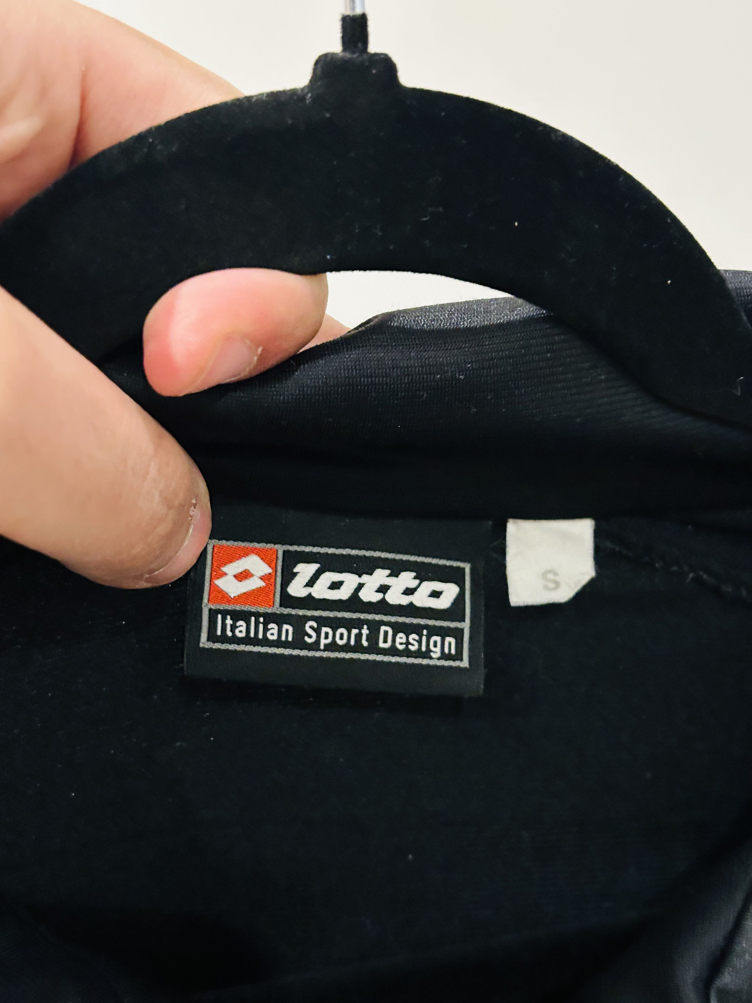 Lotto Sport Juventus 2000/01 jacket Size US S / EU 44-46 / 1 - 2 Thumbnail