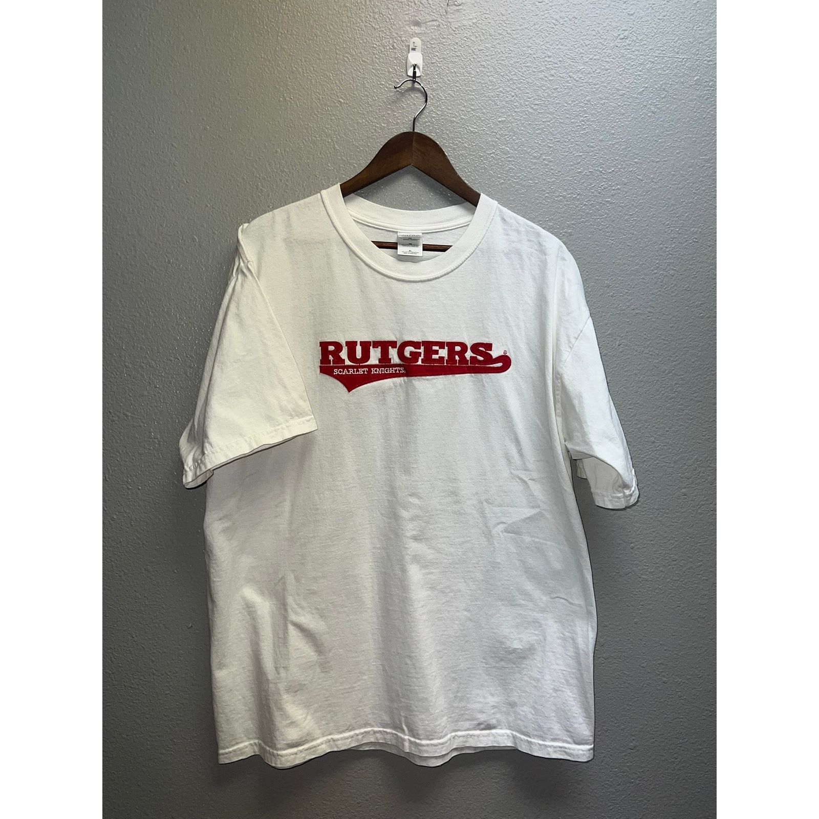 Gildan Vintage Rutgers Scarlet Knights Shirt College 90s Tee XL Size US XL / EU 56 / 4 - 1 Thumbnail