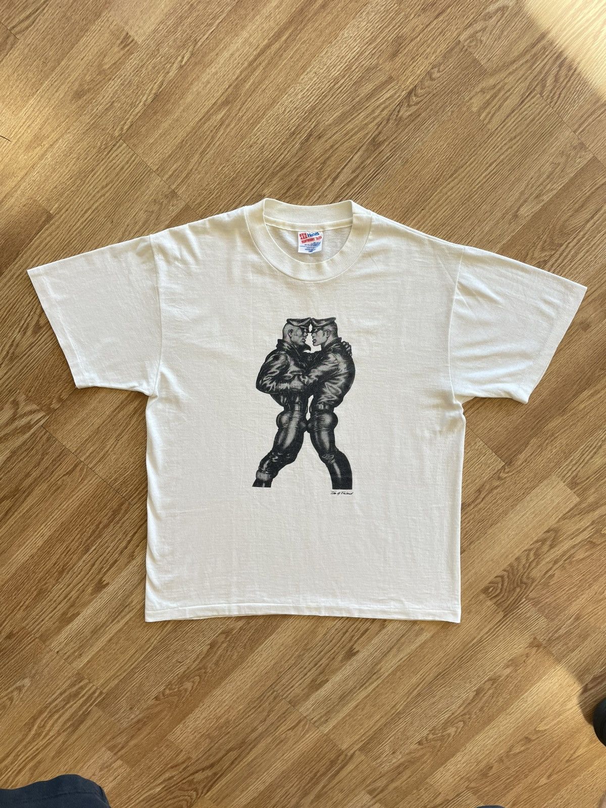Other Vintage Tom of Finland Lgtbq gay bdsm muscle police art tee Size US L / EU 52-54 / 3 - 2 Thumbnail