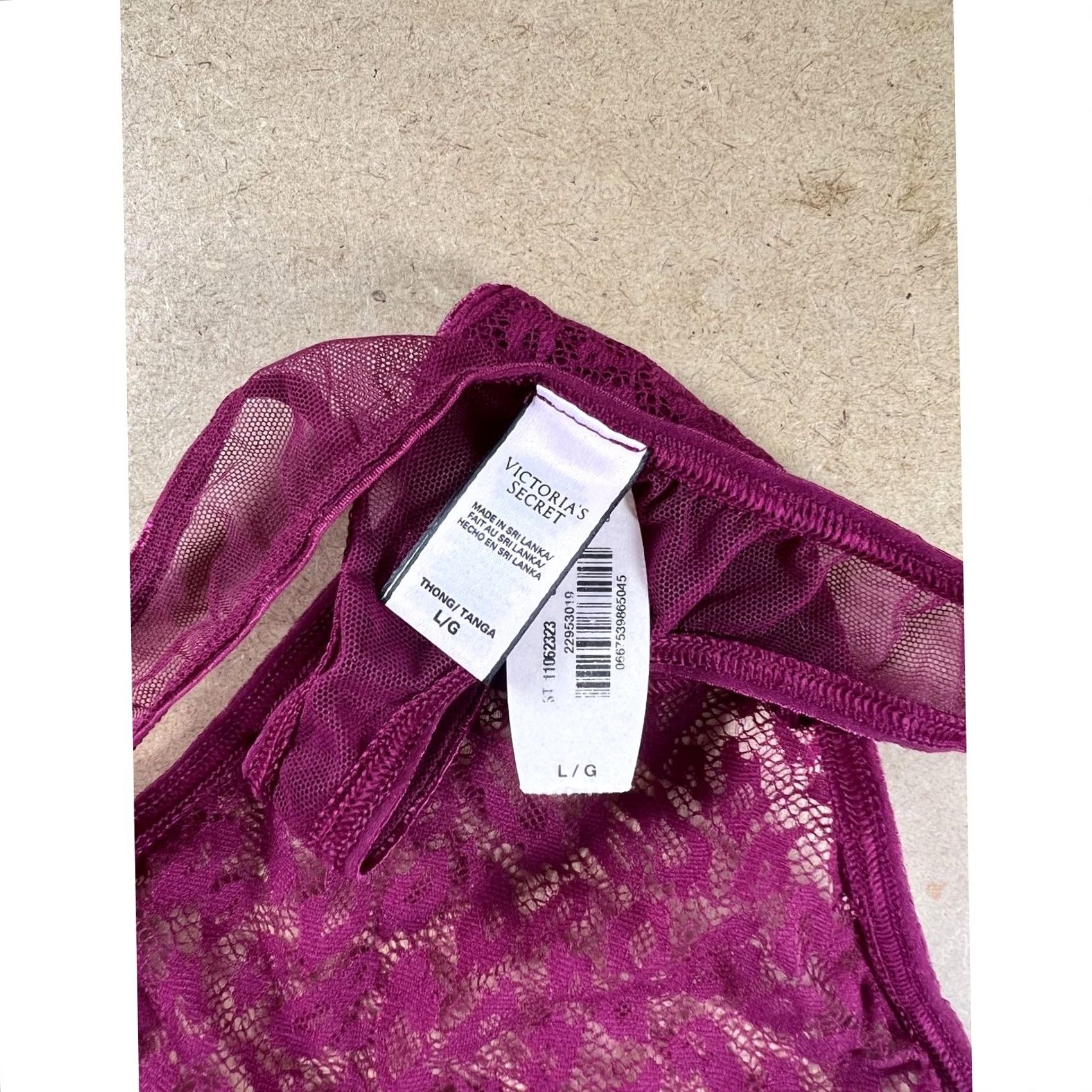 Victoria's Secret Victoria's Secret Bottom Womens L/G Purple Thong Lace Sheer Lined Floral Nylon Spandex Elastic Waist Size 36" / US 14 / IT 50 - 3 Thumbnail