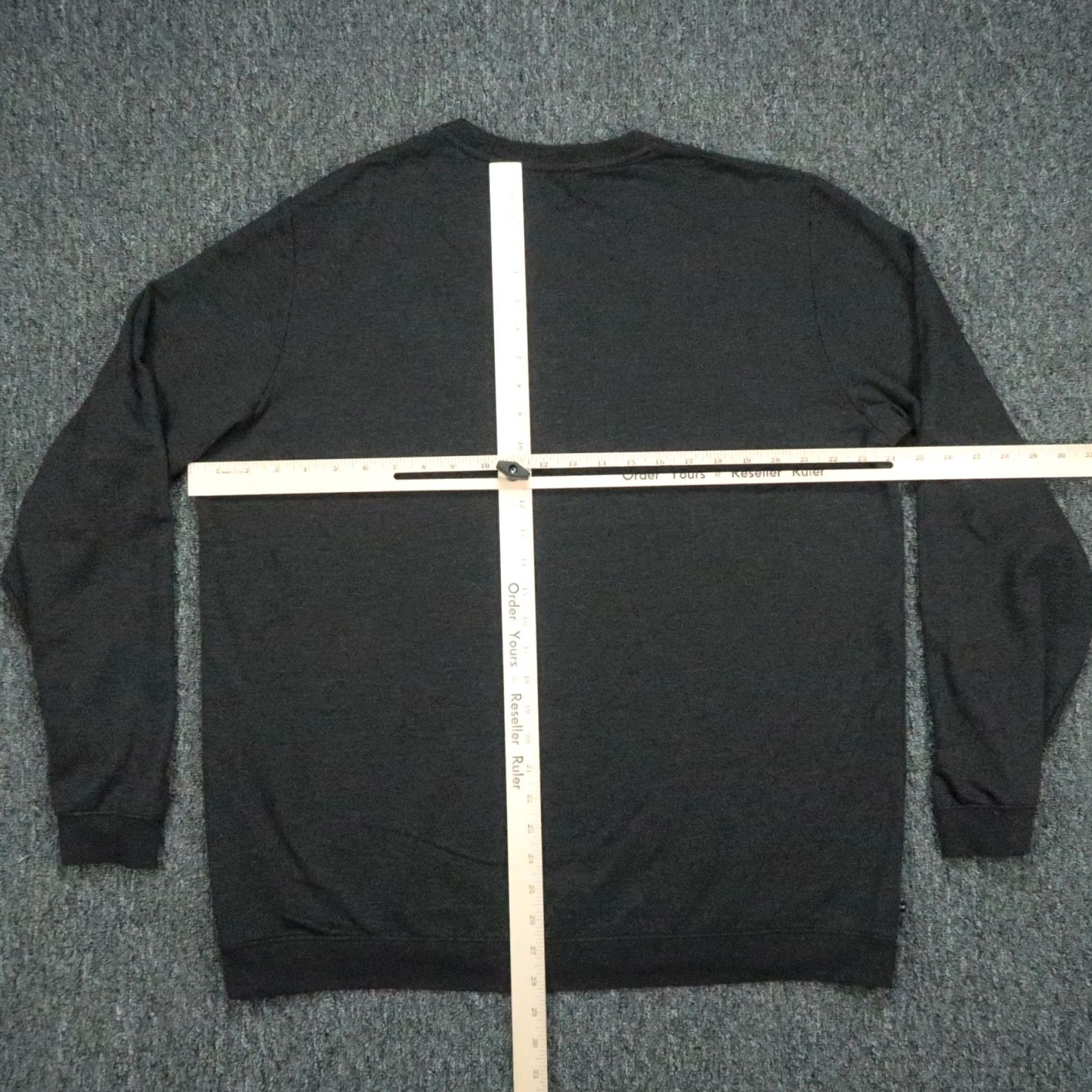 TravisMathew Travis Mathew Sweater Mens 2XL Gray Pullover Crewneck Jumper Classic Solid Pattern Size US XXL / EU 58 / 5 - 6 Thumbnail