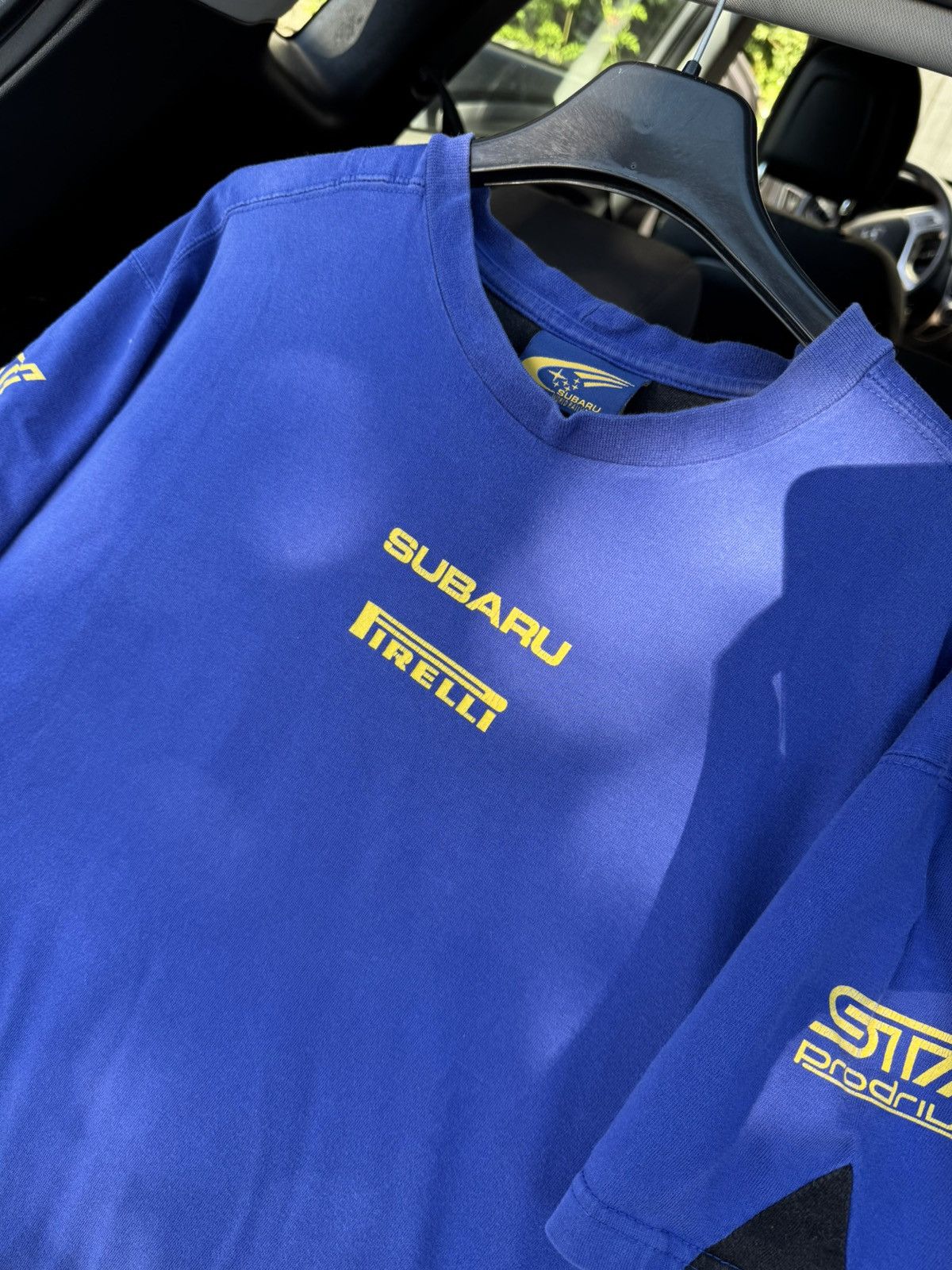 Formula 1 90s SUBARU PIRELLI MOTORSPORT BLUE RACING TSHIRT VINTAGE Size US M / EU 48-50 / 2 - 5 Thumbnail