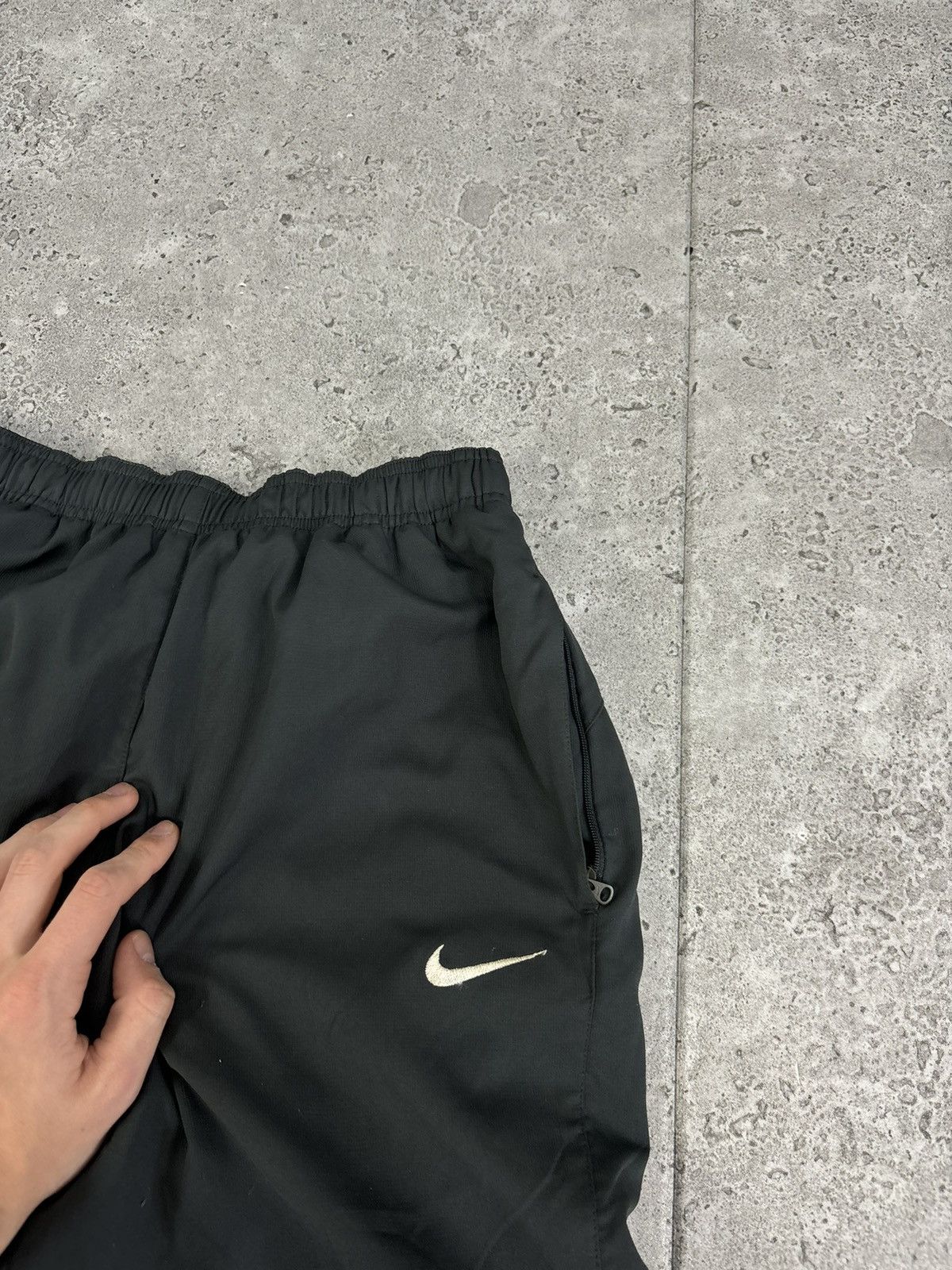 Nike × Vintage Crazy Vintage Y2K/2000s Baggy Nike Track Pants Celtic Swoosh Size US 32 / EU 48 - 7 Thumbnail