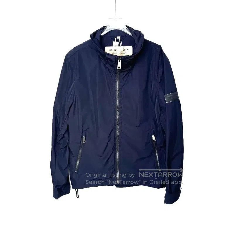 Burberry Women's Blue Lightweight Jacket.
