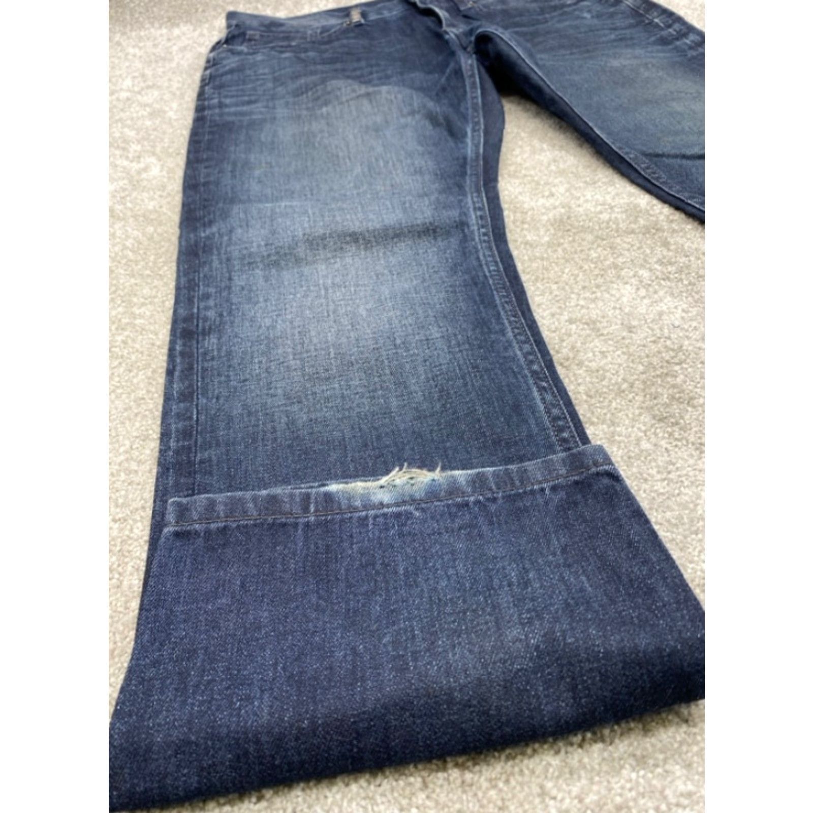 Denime VINTAGE Authentic Icon Jeans Mens 36x30 Blue Denim Studded Straight Leg 5577 Size US 36 / EU 52 - 2 Thumbnail