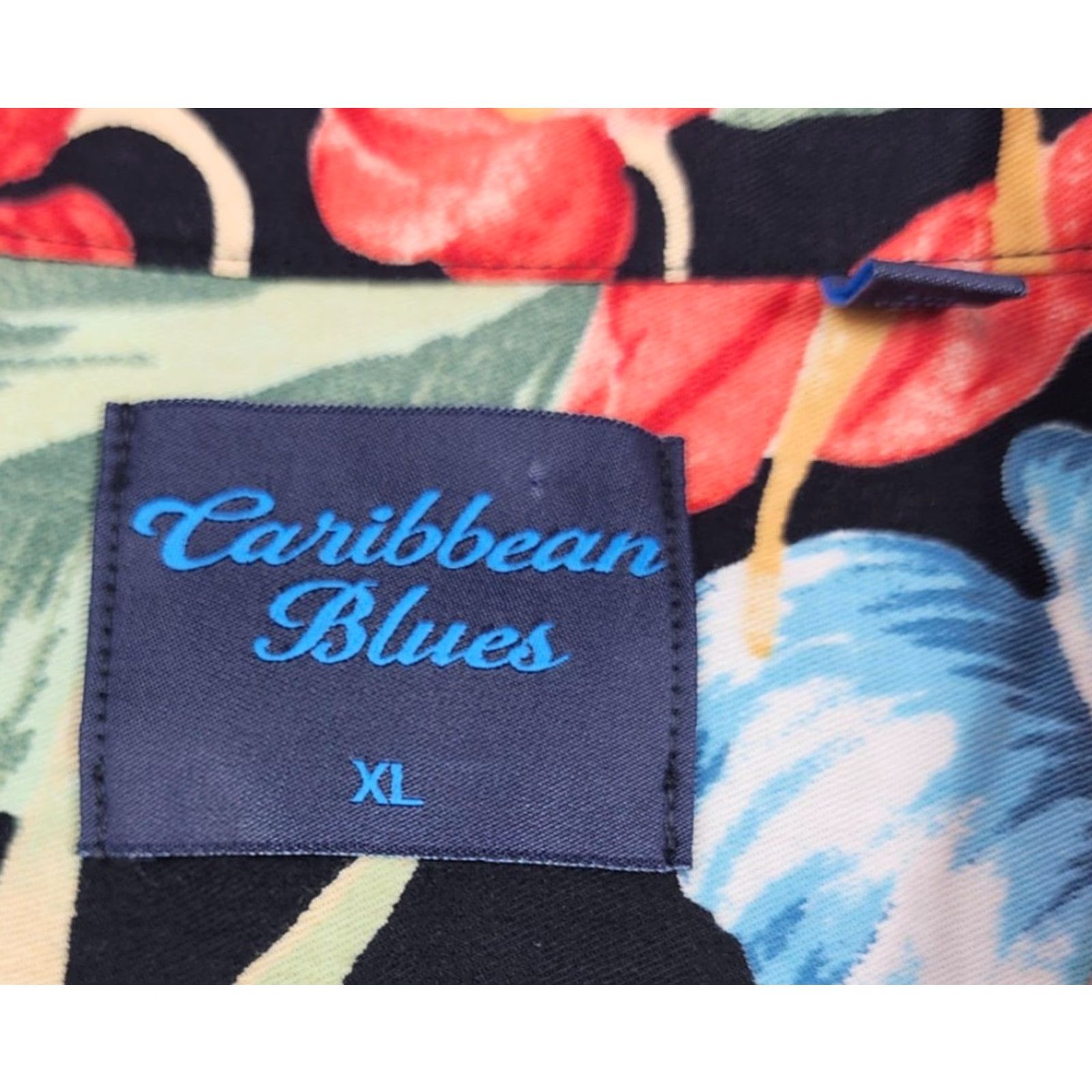 Vintage VINTAGE Caribbean Blues Shirt Mens XL Black Hawaiian Aloha Button Up Tropical Floral Shirt Size US XL / EU 56 / 4 - 5 Thumbnail