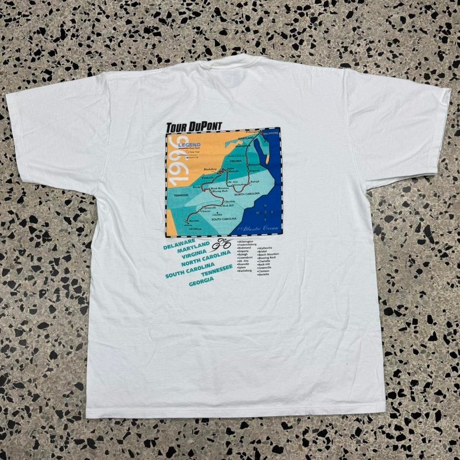 Jerzees × Vintage VINTAGE 90S TOUR DUPONT 1996 LEGEND ROAD RACE SPONSOR TEE: Size US XL / EU 56 / 4 - 5 Thumbnail