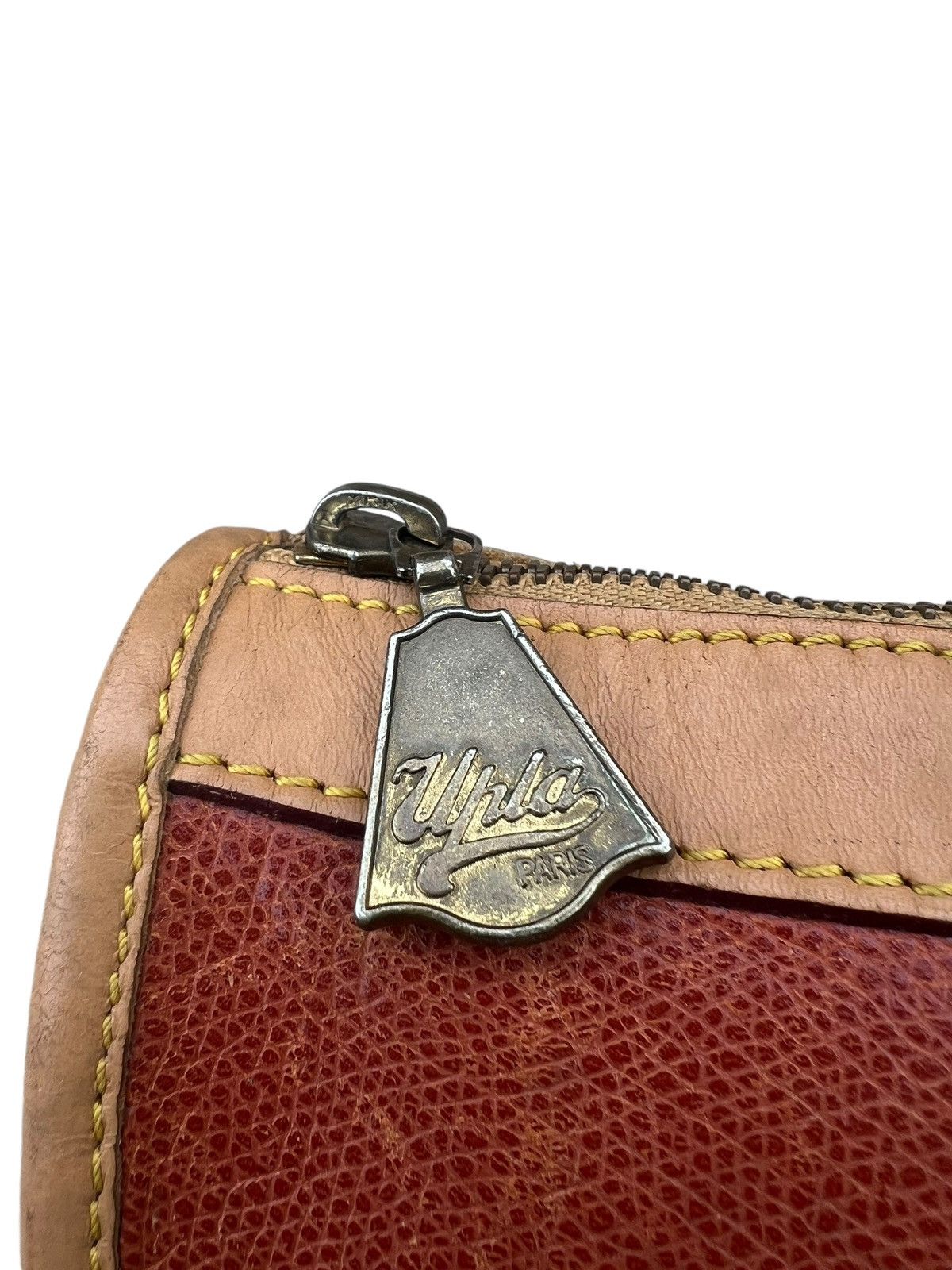 Leather Vintage 90s Upla Paris Scratches Patina Leather Sling Bag Size ONE SIZE - 22 Thumbnail