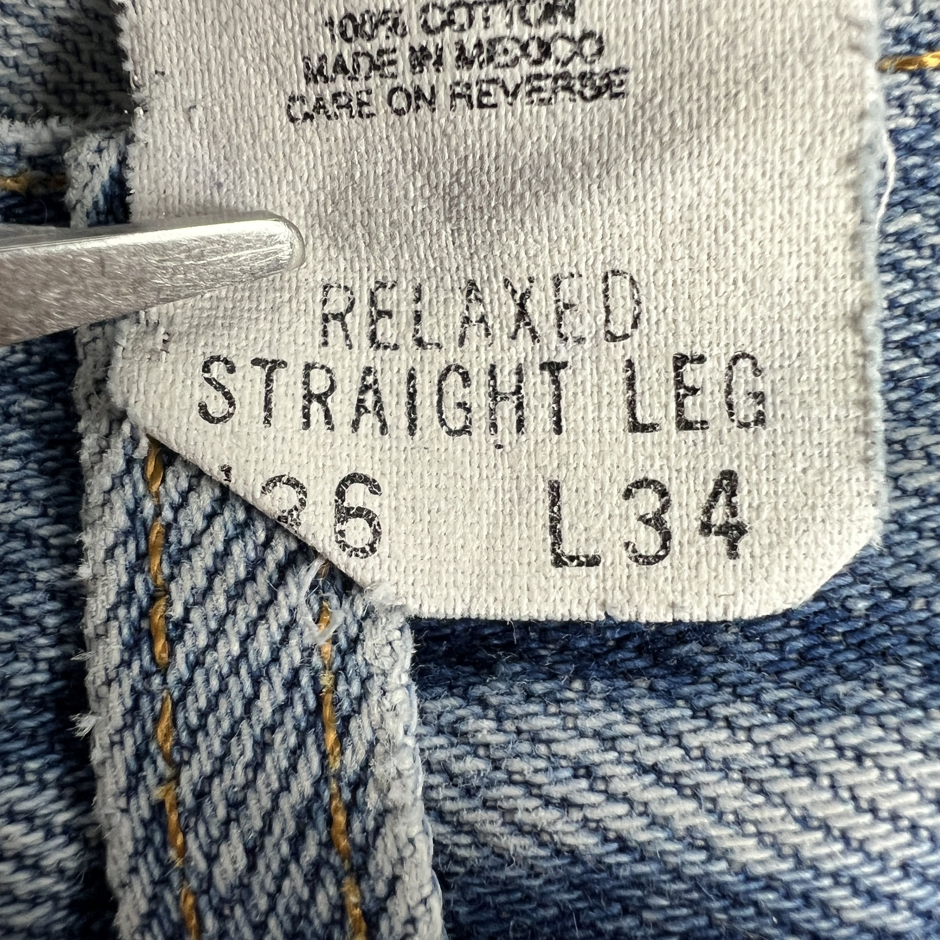 Levi's × Vintage Y2K Levi's Jeans 550 Relaxed Light Blue Faded Cotton Denim Size US 35 - 11 Thumbnail