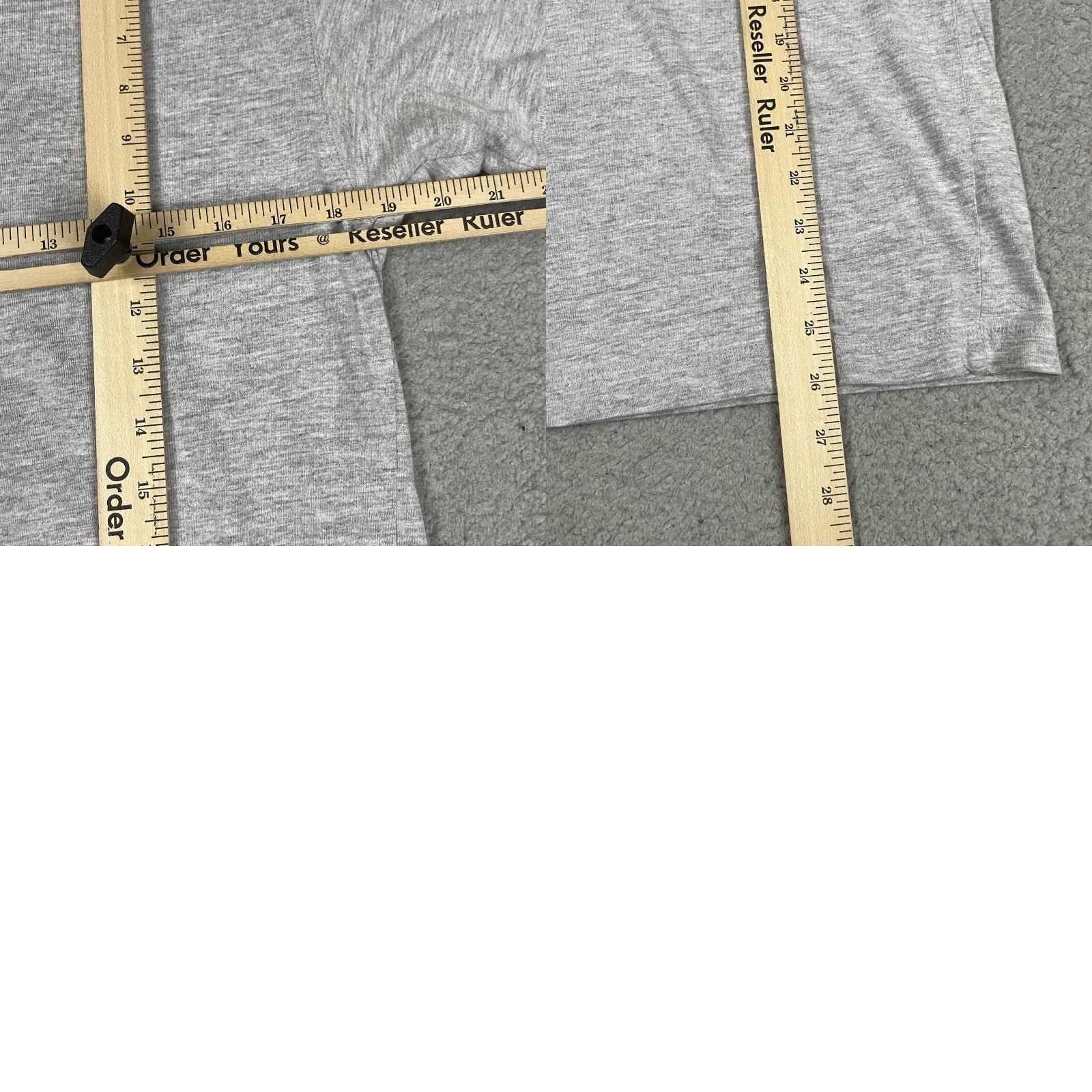 Disney VINTAGE Walt Disney World T Shirt Mens M Gray Mickey Embroidered 90s Disney Cartoon Goofy Pluto Characters Size US M / EU 48-50 / 2 - 8 Thumbnail