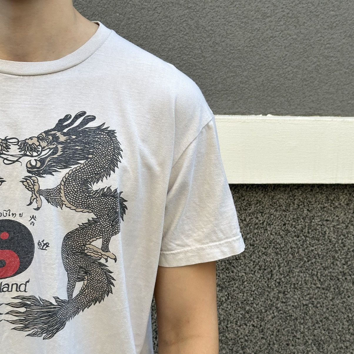 Japanese Brand × Vintage Vintage Japanese Style Thailand T-shirts Big Logo Y2K 00s Size US L / EU 52-54 / 3 - 6 Thumbnail