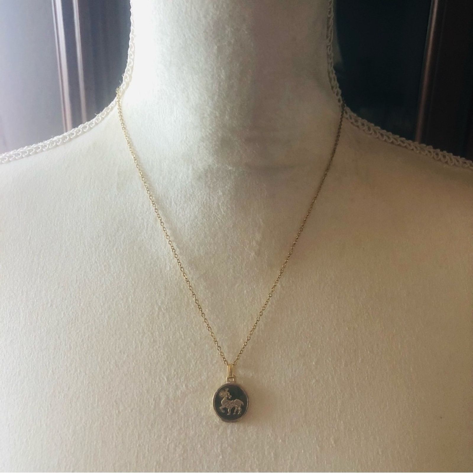 Jewelry H Stern Jewellers Aries astrological necklace Size ONE SIZE - 4 Thumbnail
