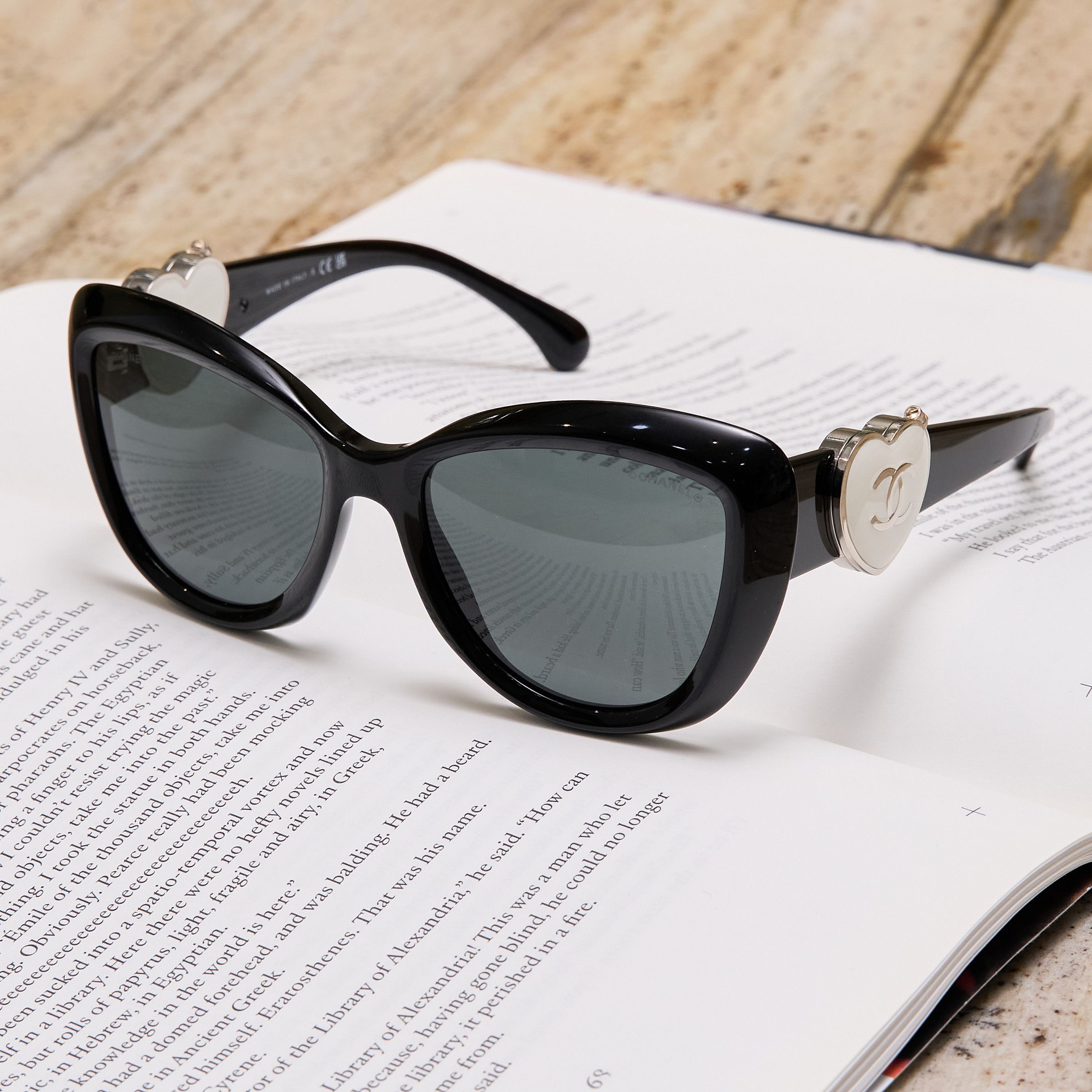 Chanel CHANEL 0CH5517 C501/S4 Sunglasses Size ONE SIZE - 1 Thumbnail