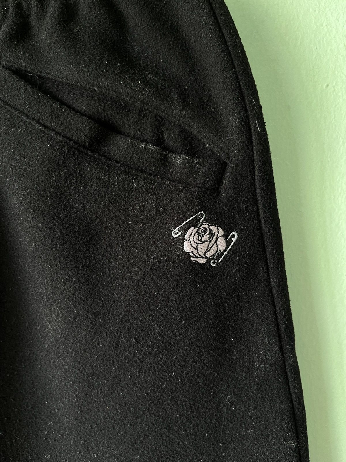 GU × Japanese Brand × Undercover Gu X Undercover Freedom Noise Wool Pants Size US 28 / EU 44 - 10 Thumbnail