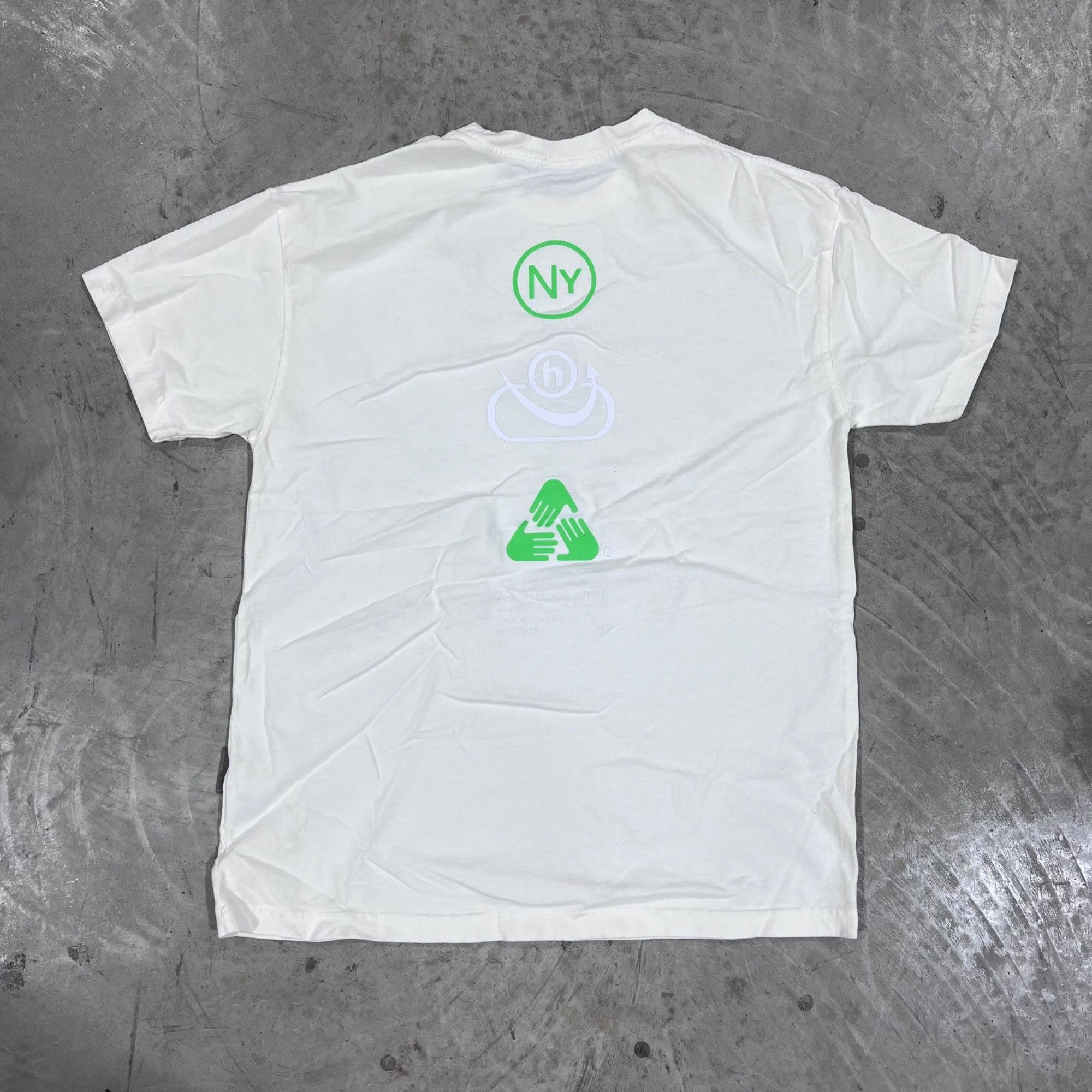 HIDDEN NEW HIDDEN NY WHITE TEE SZ MEDIUM Size US M / EU 48-50 / 2 - 4 Thumbnail